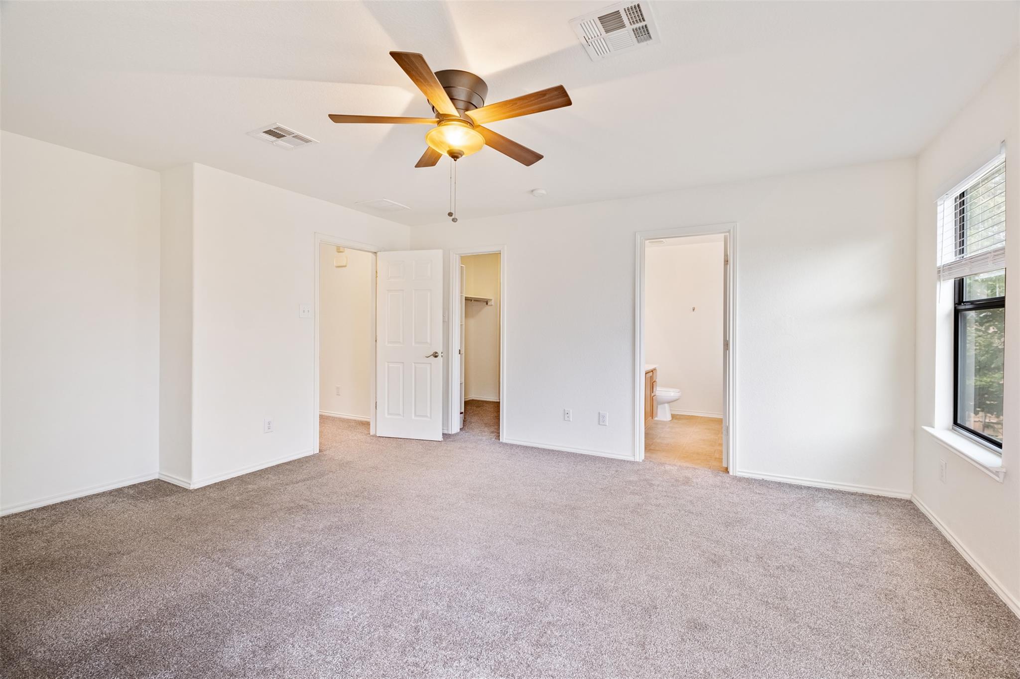 9109 Ipswich Bay Dr Property Photo 12