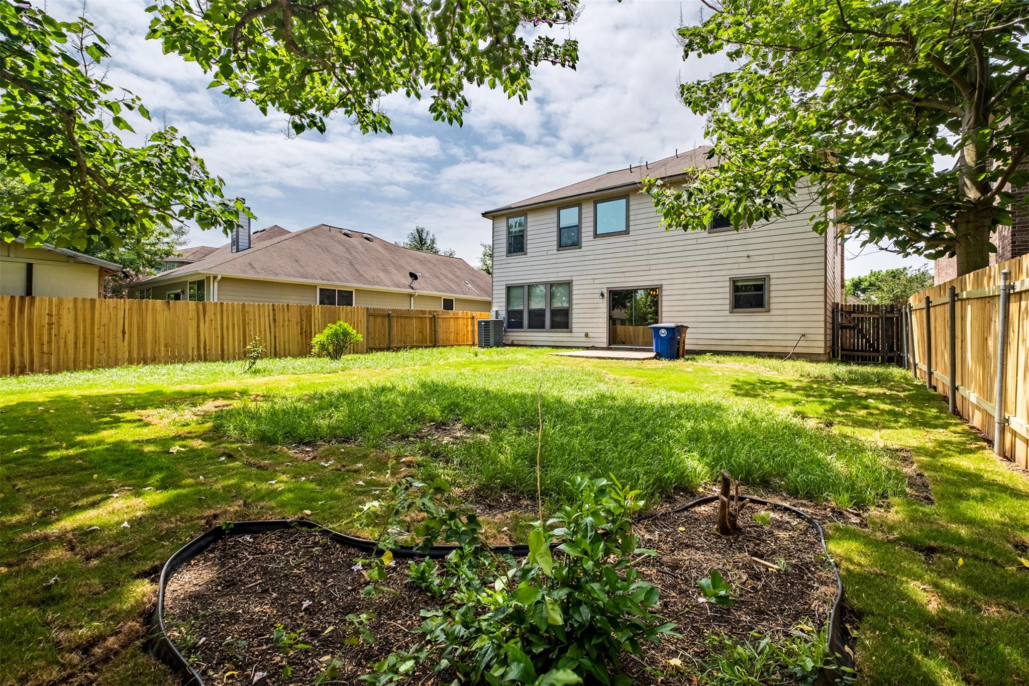 9109 Ipswich Bay Dr Property Photo 26