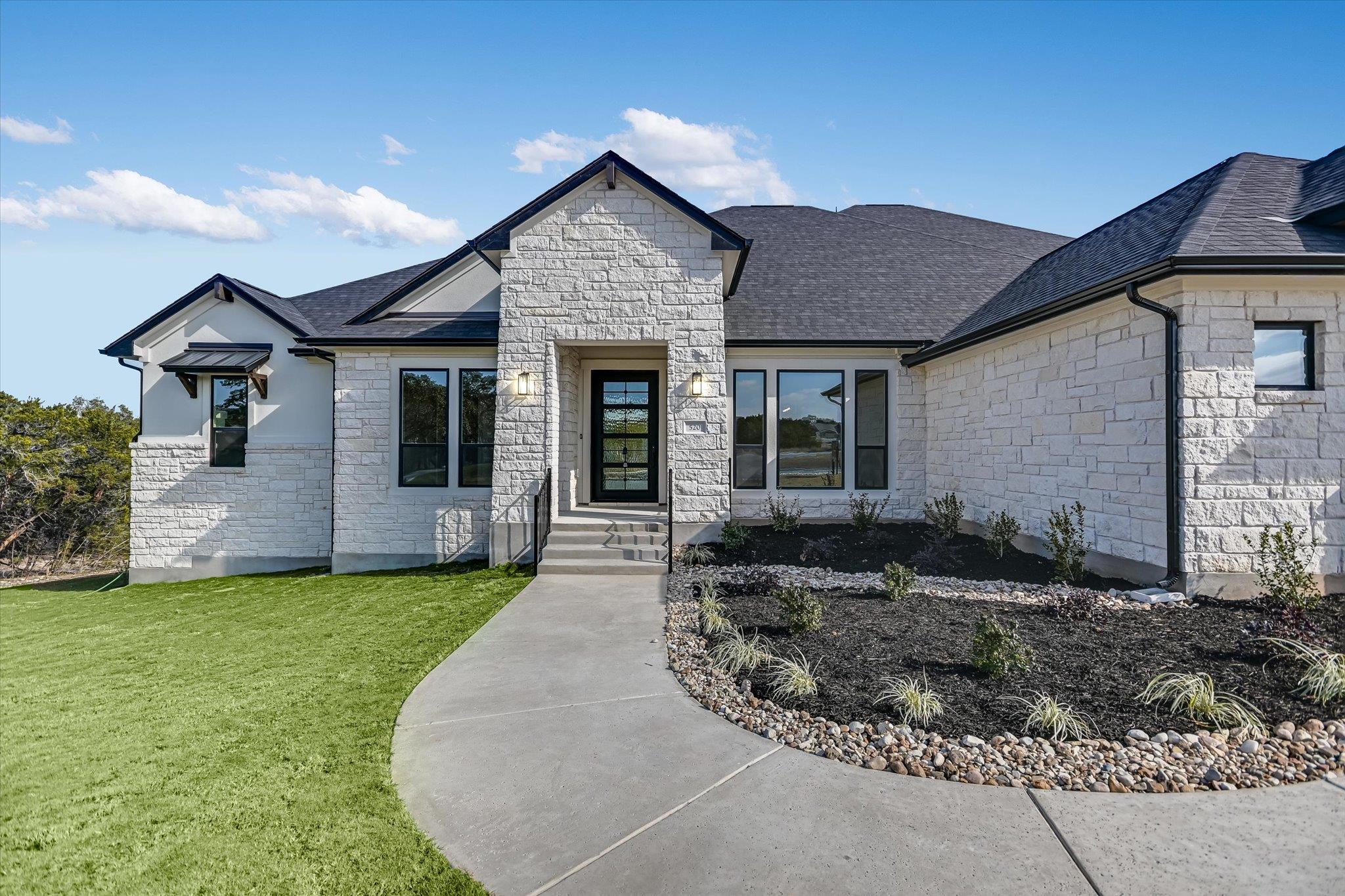 520 Wonderstruck None Property Photo 2