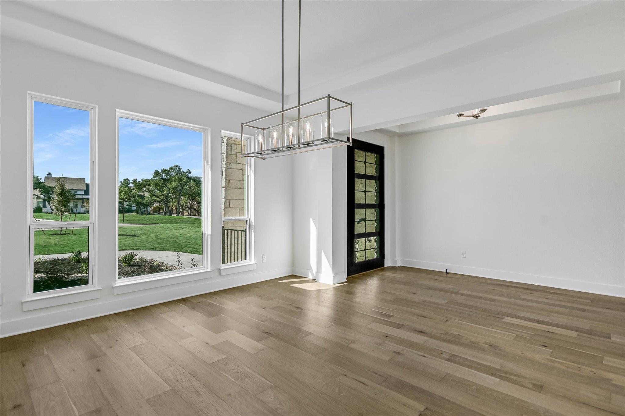 520 Wonderstruck None Property Photo 5
