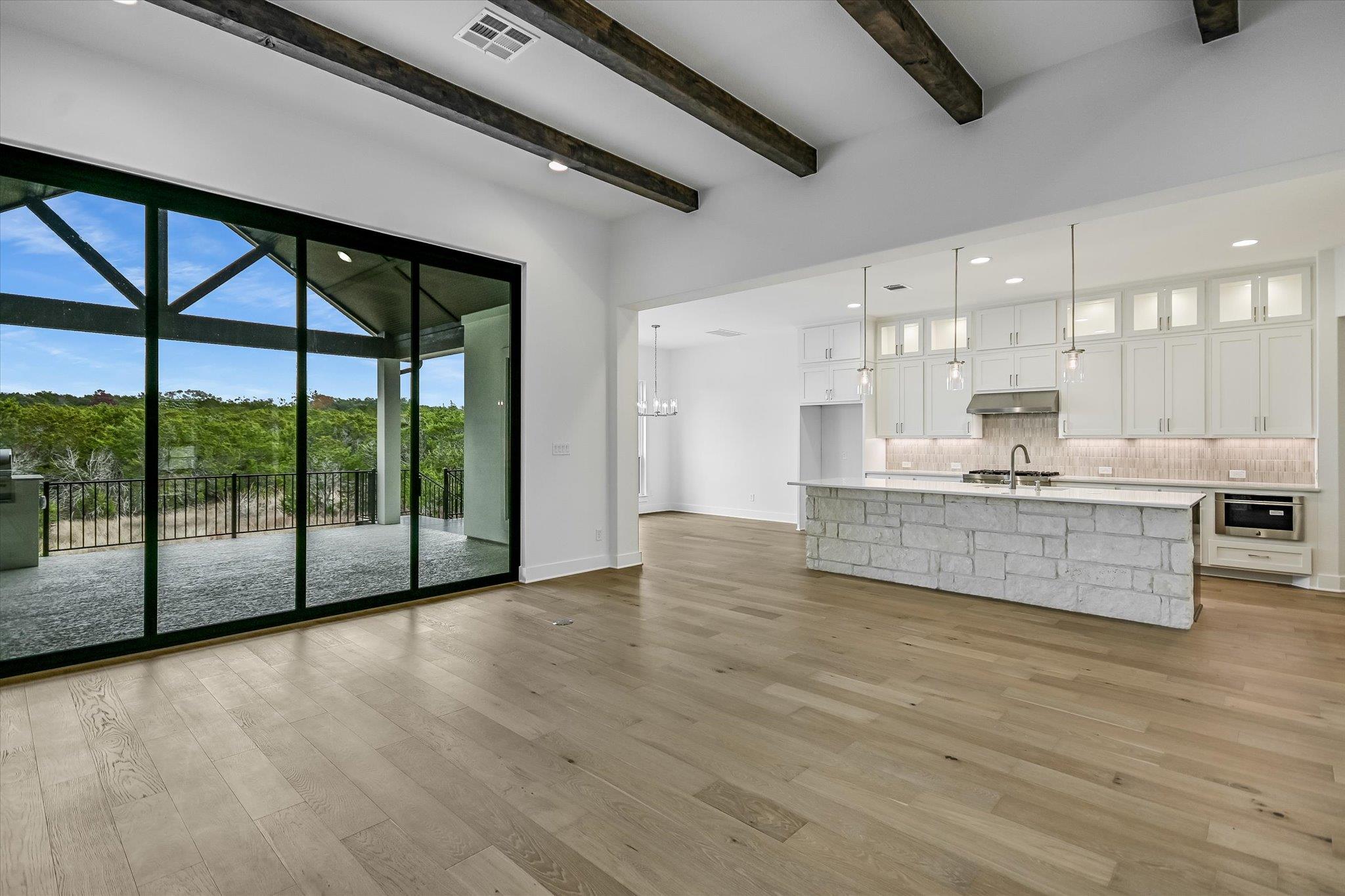 520 Wonderstruck None Property Photo 11