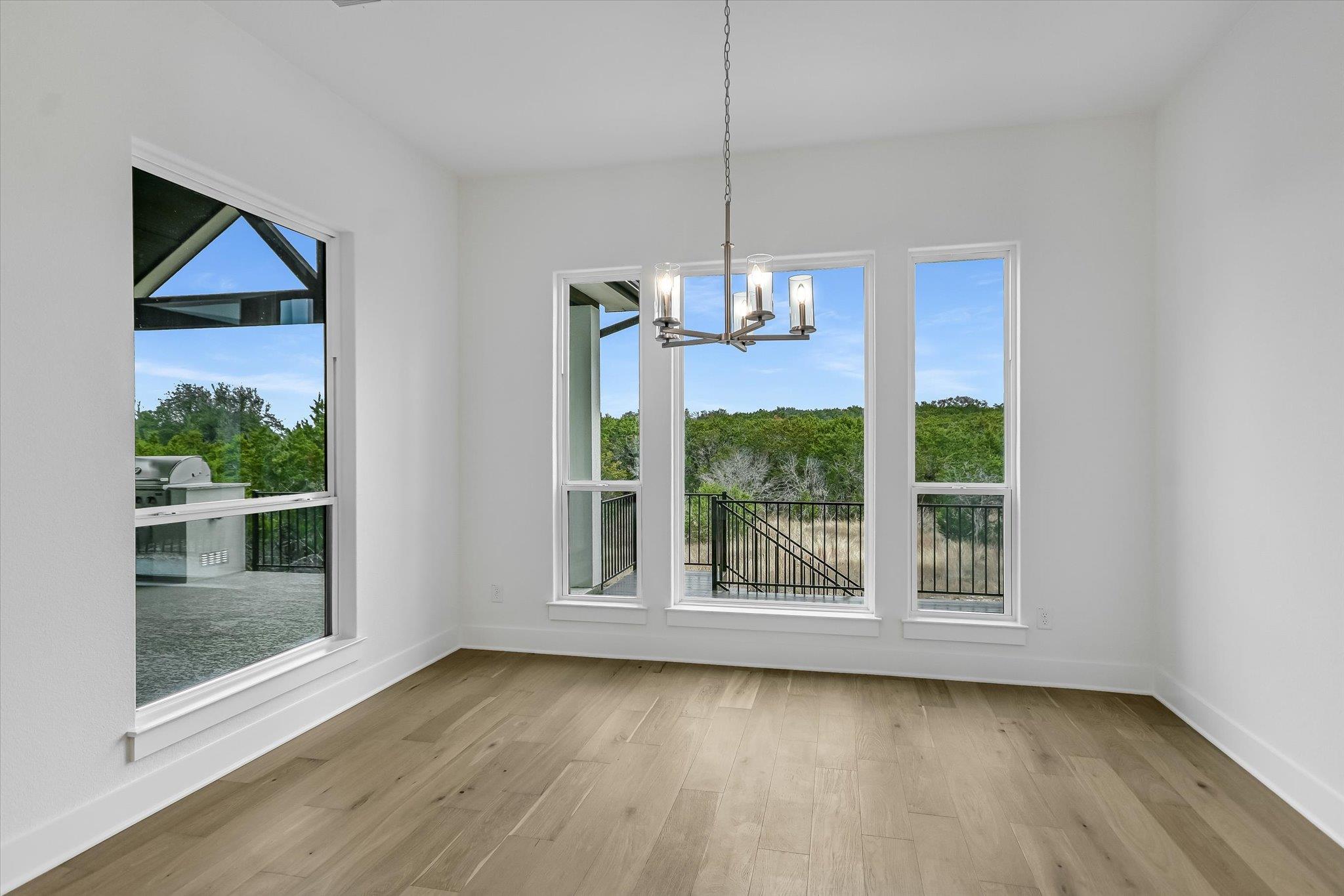 520 Wonderstruck None Property Photo 15