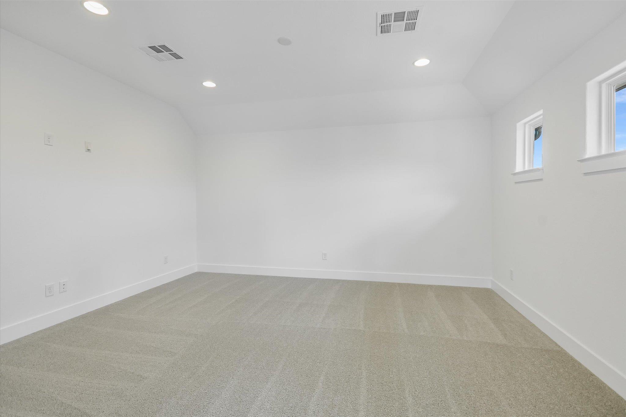 520 Wonderstruck None Property Photo 19