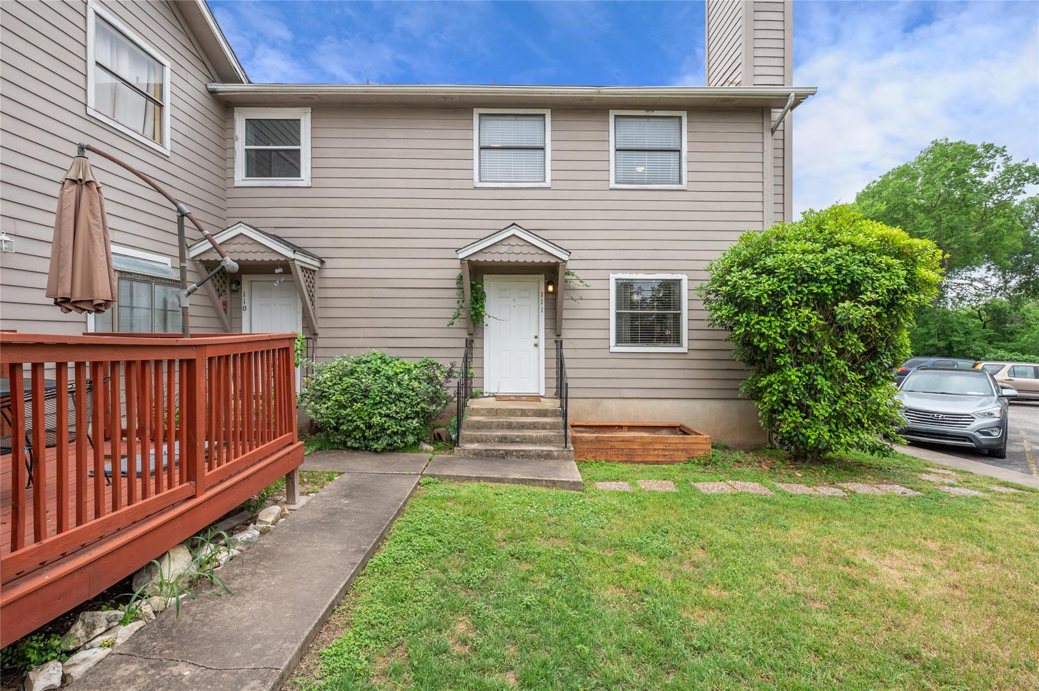 5616 Emerald Forest Dr #111 Property Photo 6