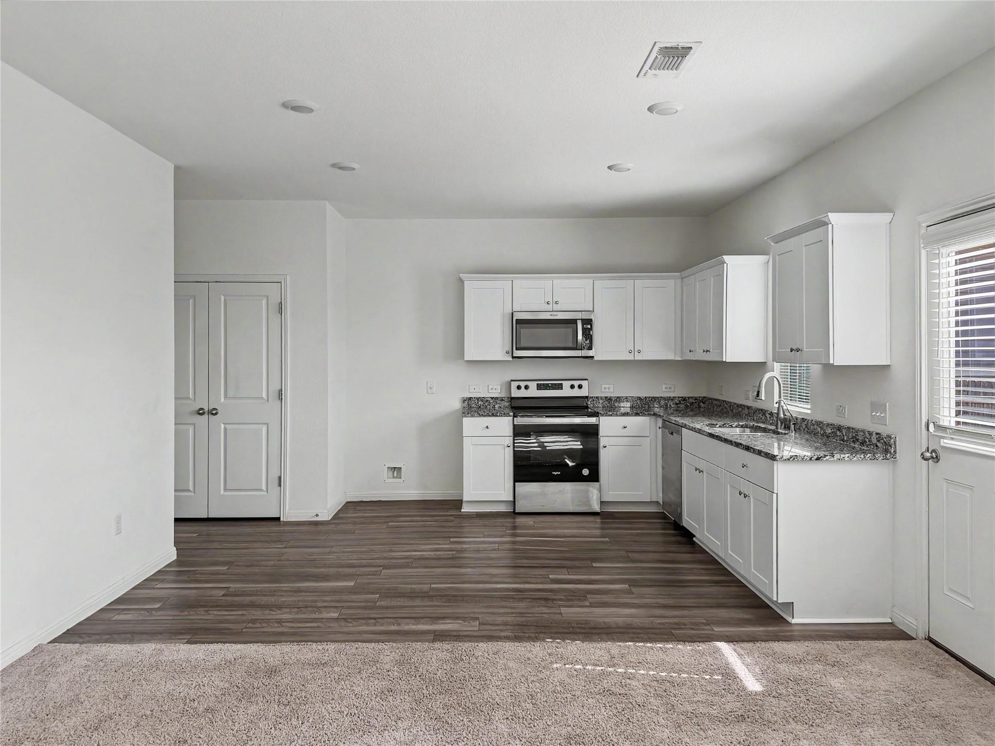 229 Night Riders Way Property Photo 6