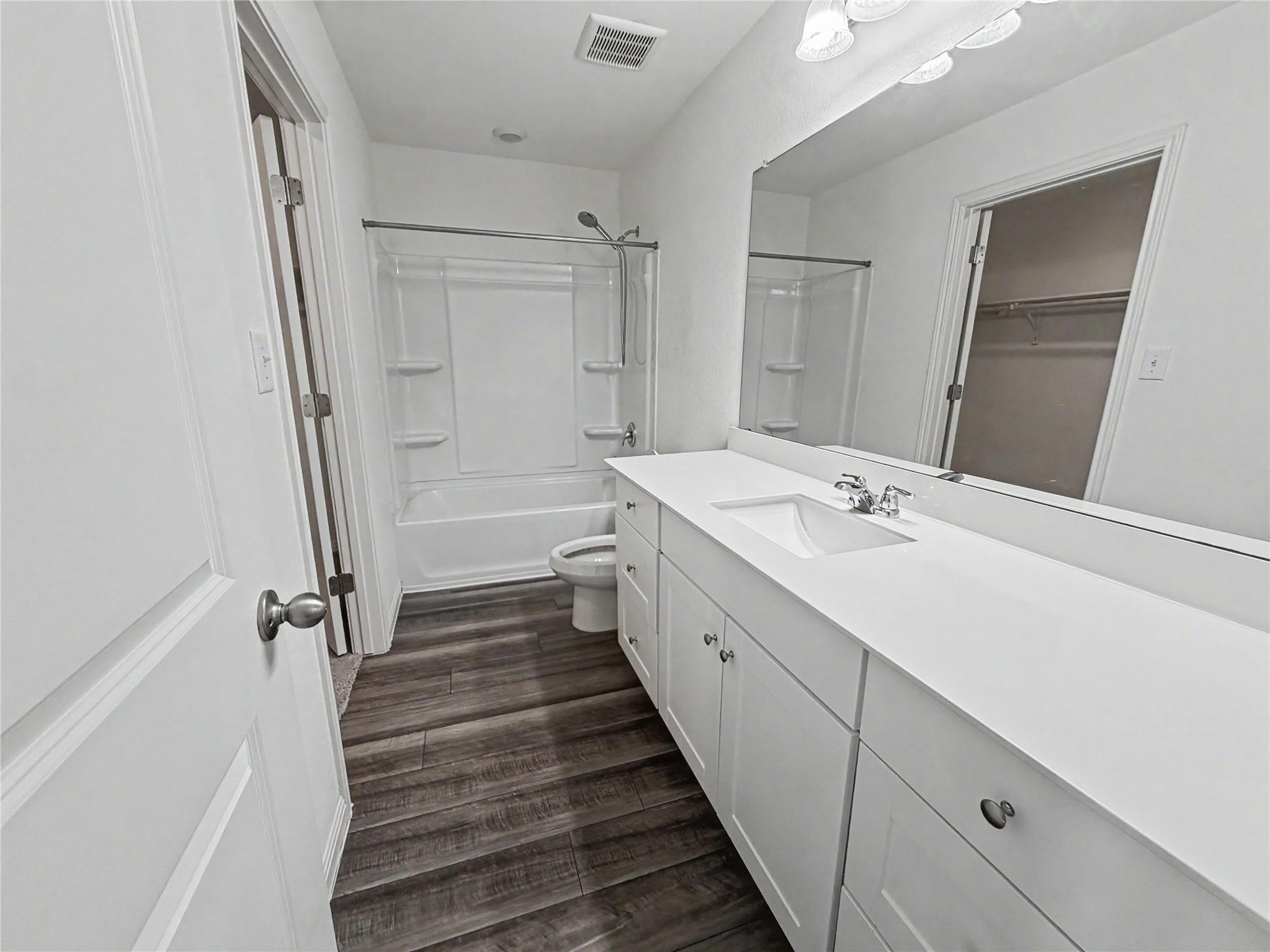 229 Night Riders Way Property Photo 13
