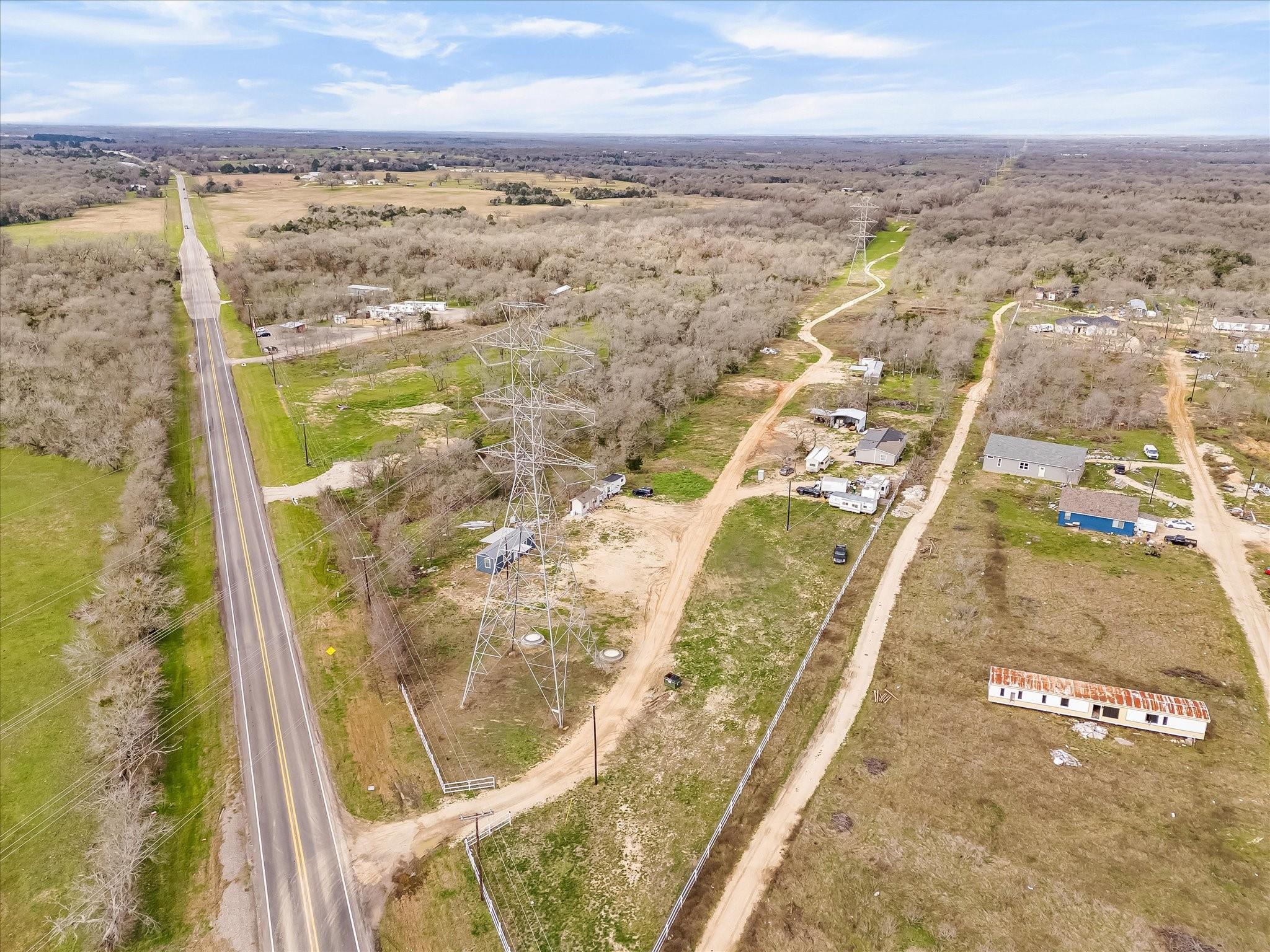 2506 Fm20 Property Photo 3