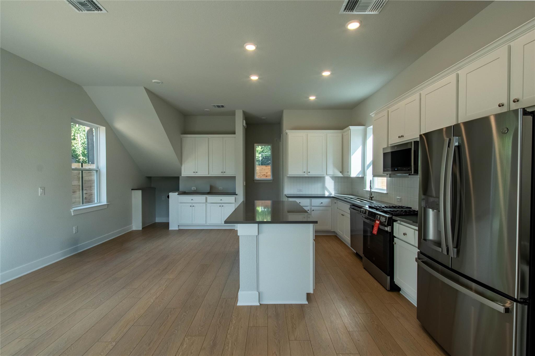 2705 Wilson St Property Photo 14
