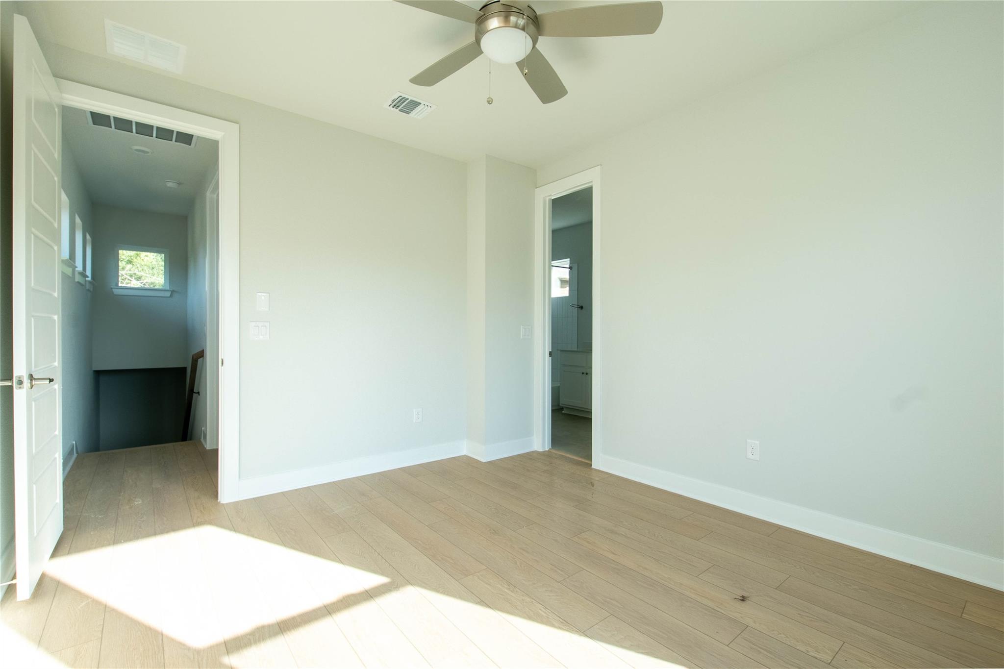 2705 Wilson St Property Photo 24