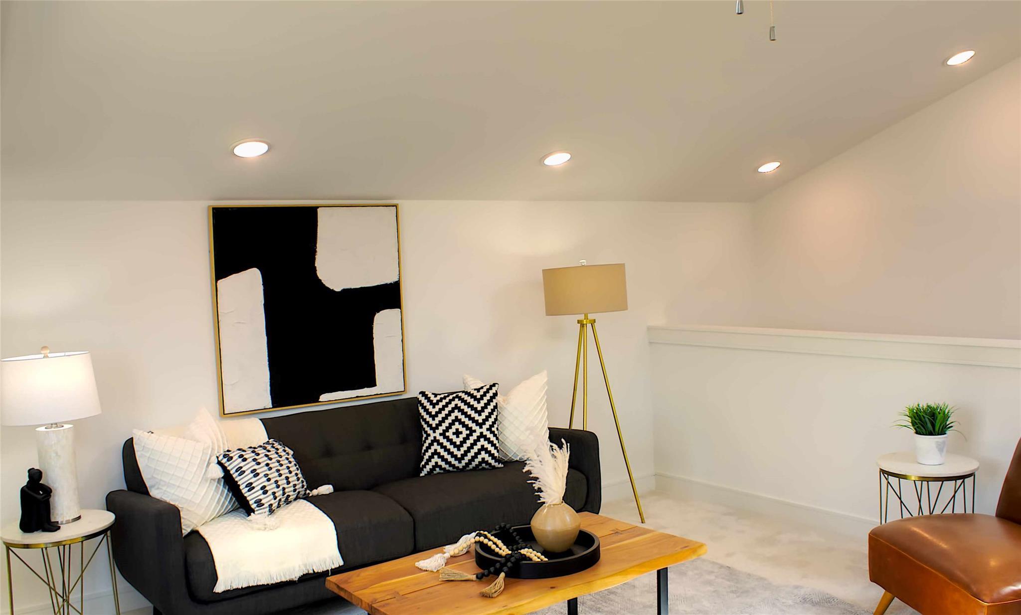 300 Tesla Circle Cir Property Photo 20