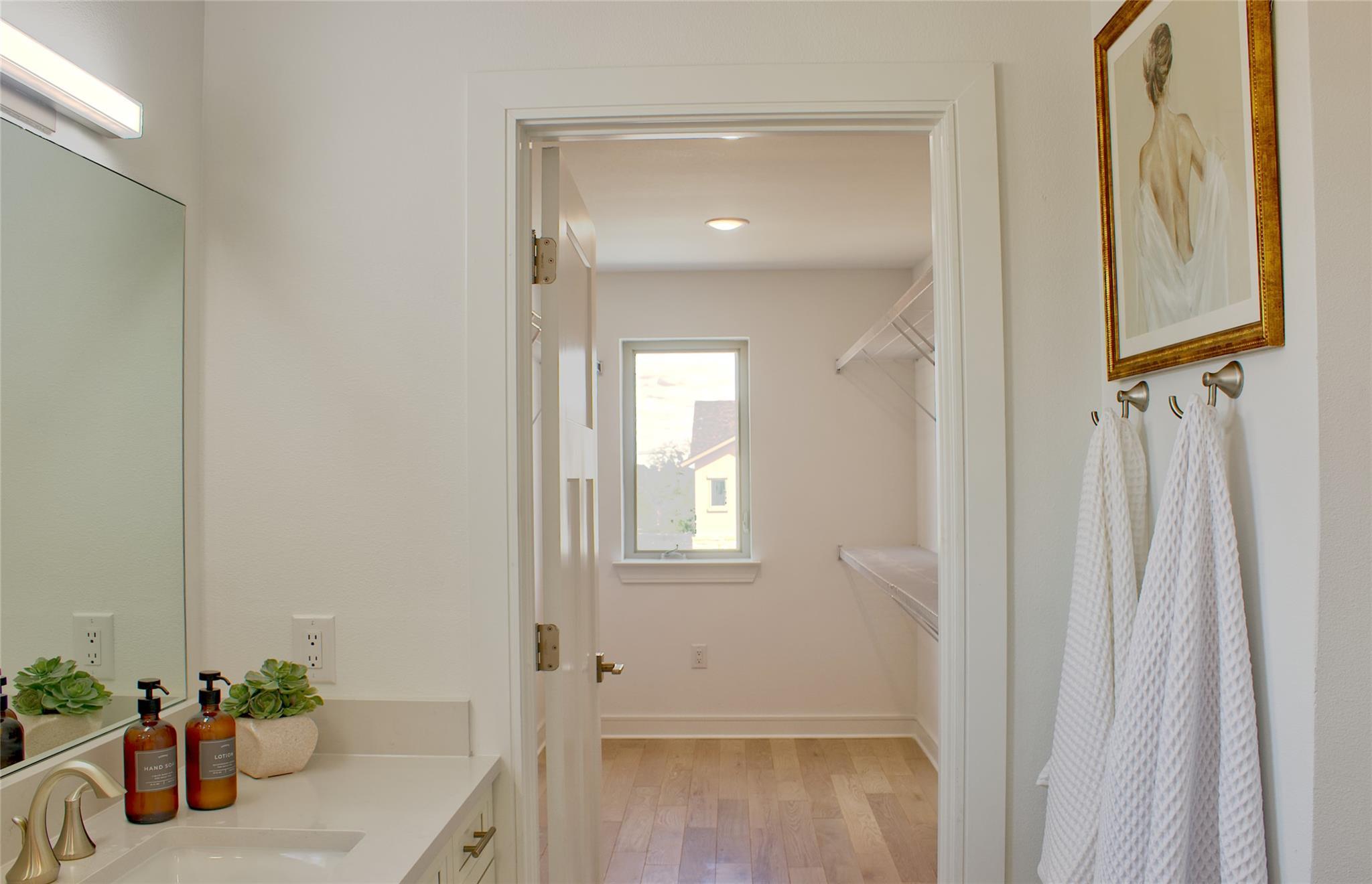 300 Tesla Circle Cir Property Photo 26