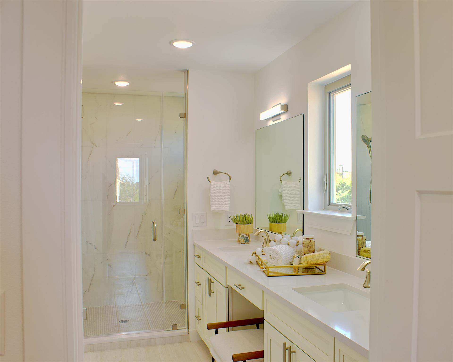 300 Tesla Circle Cir Property Photo 27