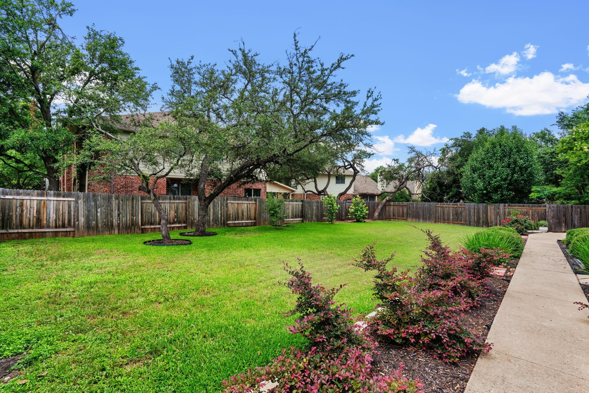 8908 Lantana Way Property Photo 40