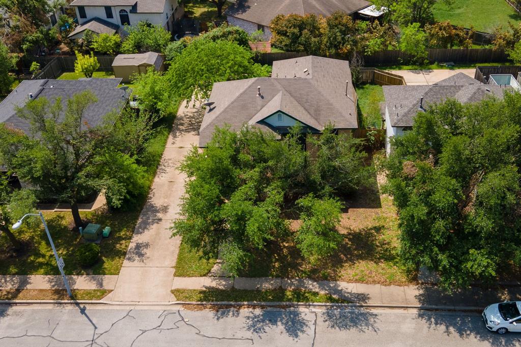 17109 Tobermory Dr Property Photo 3