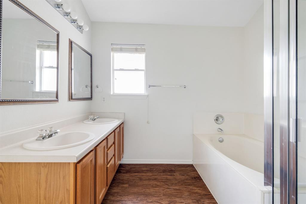 17109 Tobermory Dr Property Photo 16