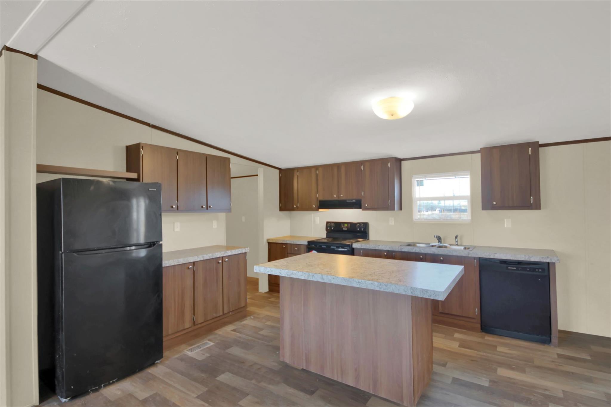 114 Las Estancias Dr #a Property Photo 11