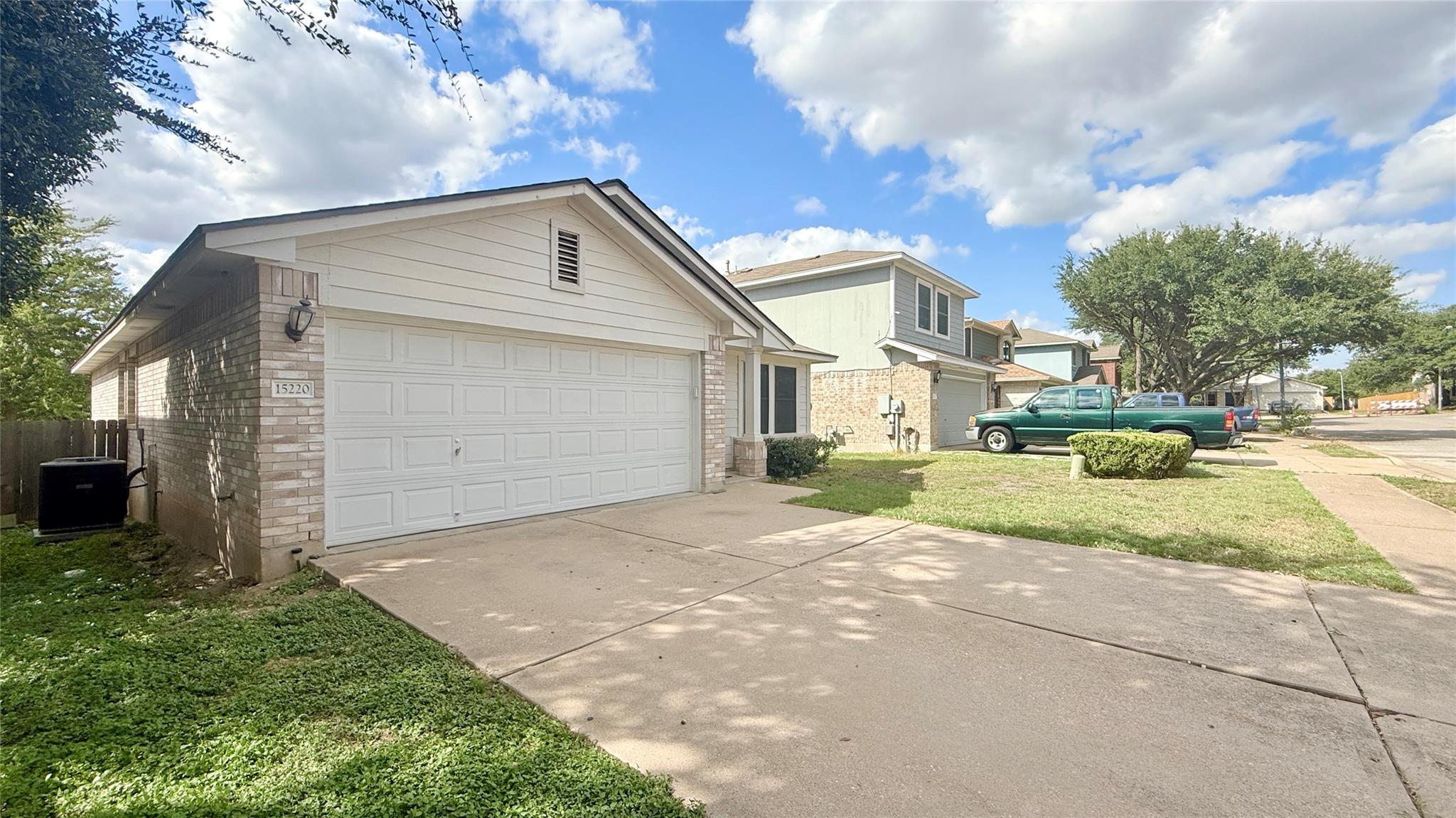 15220 Drusillas Dr Property Photo 1