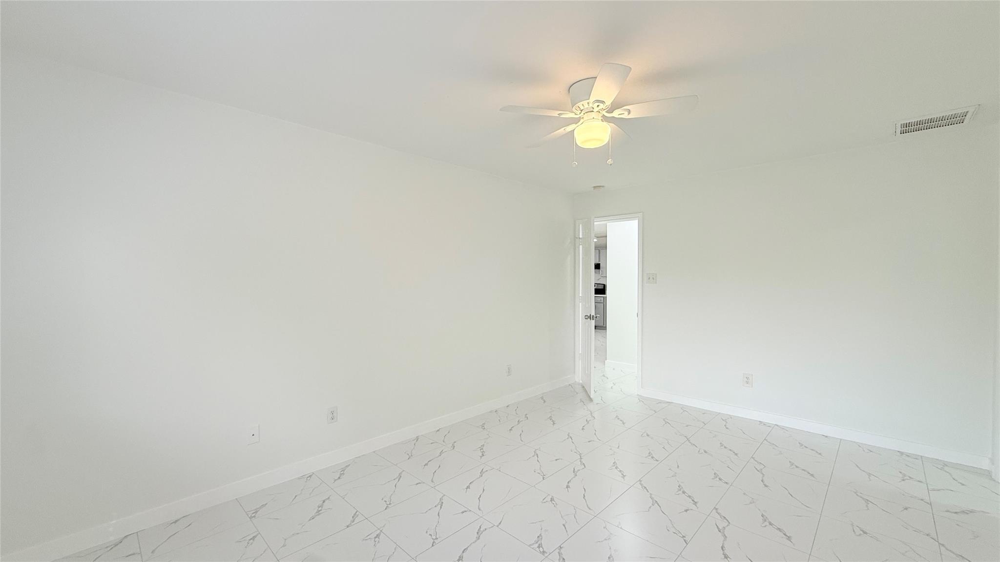 15220 Drusillas Dr Property Photo 9