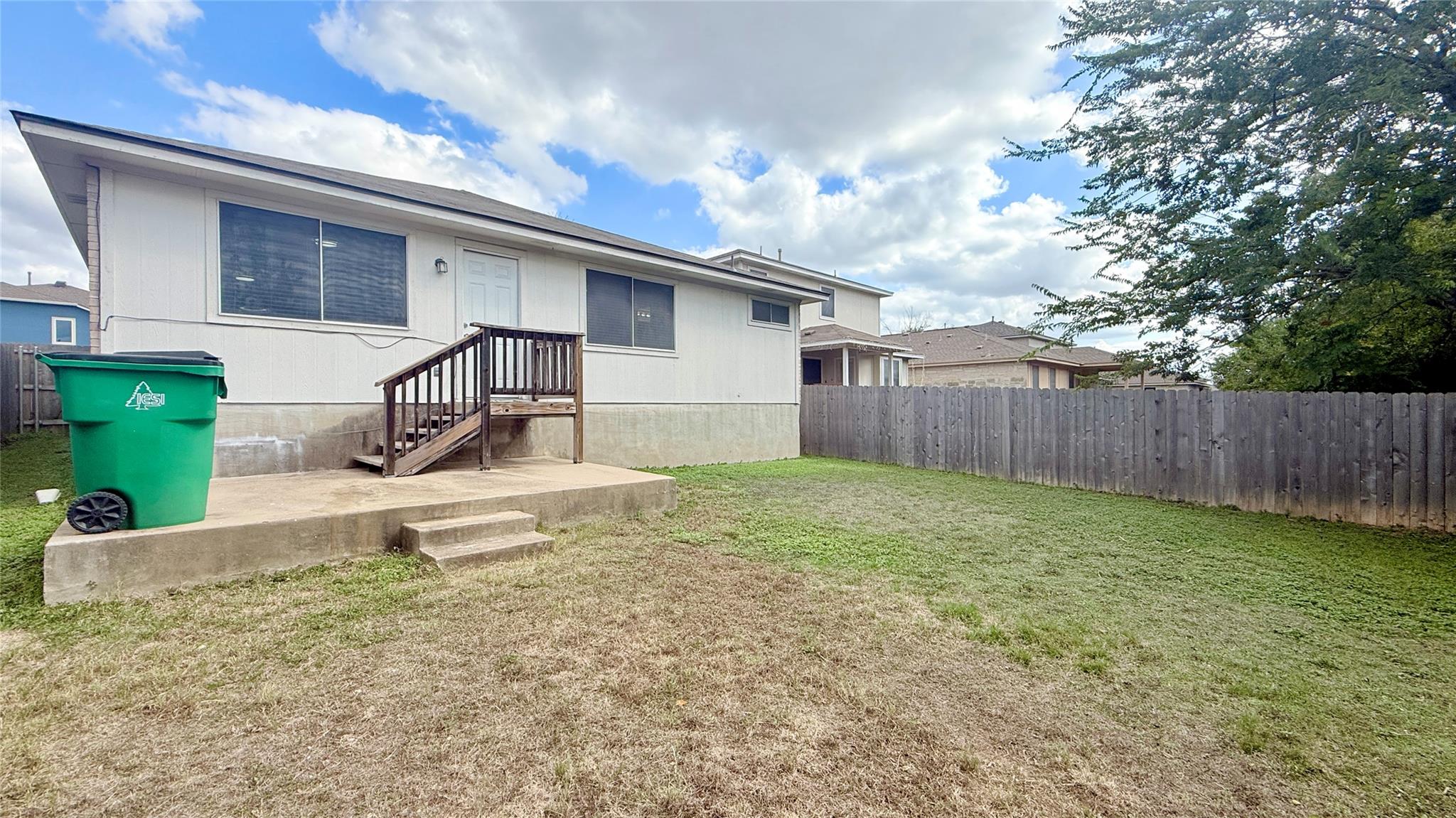 15220 Drusillas Dr Property Photo 20