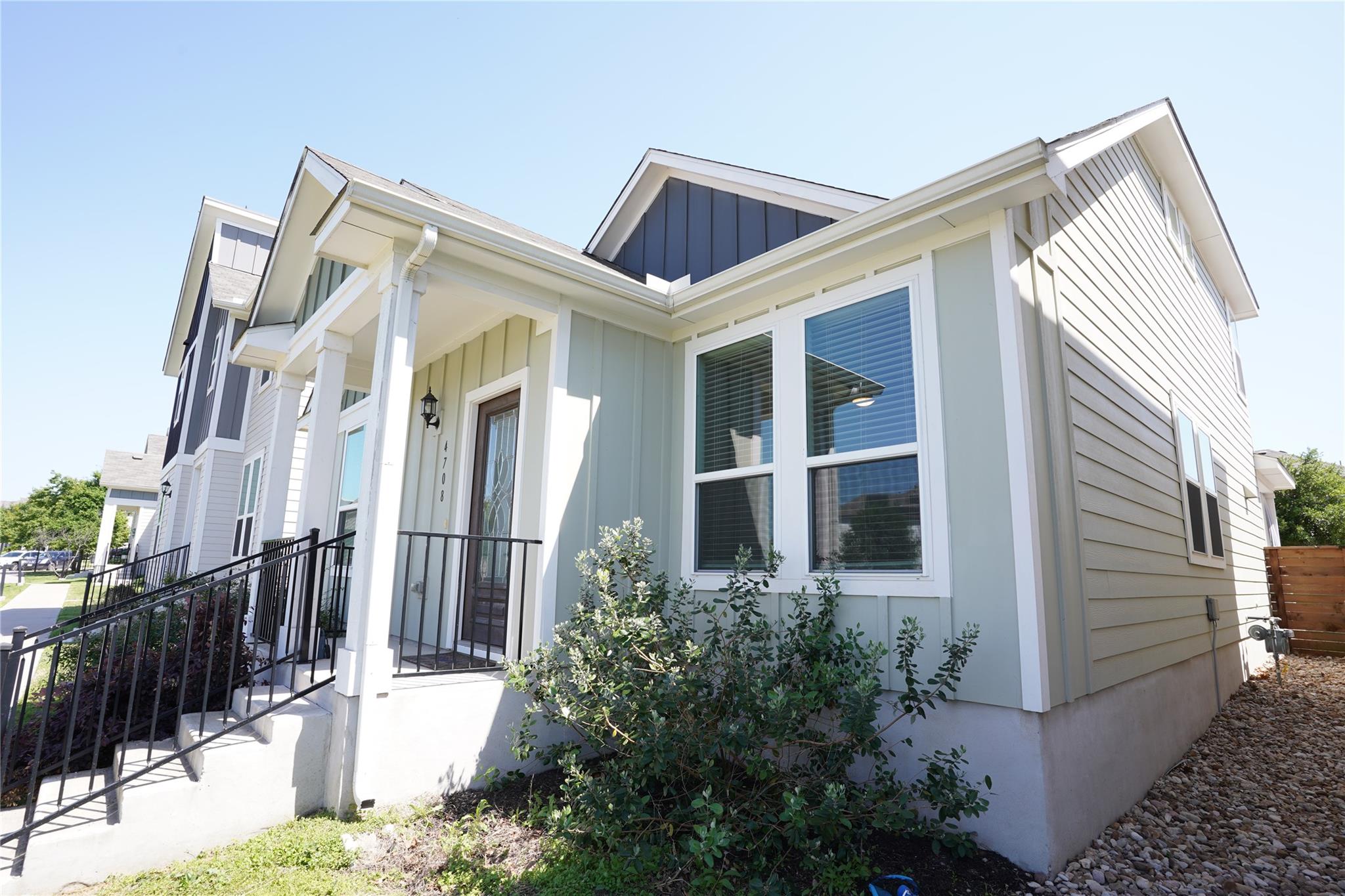 4708 Star Jasmine Dr 99 Property Photo 2
