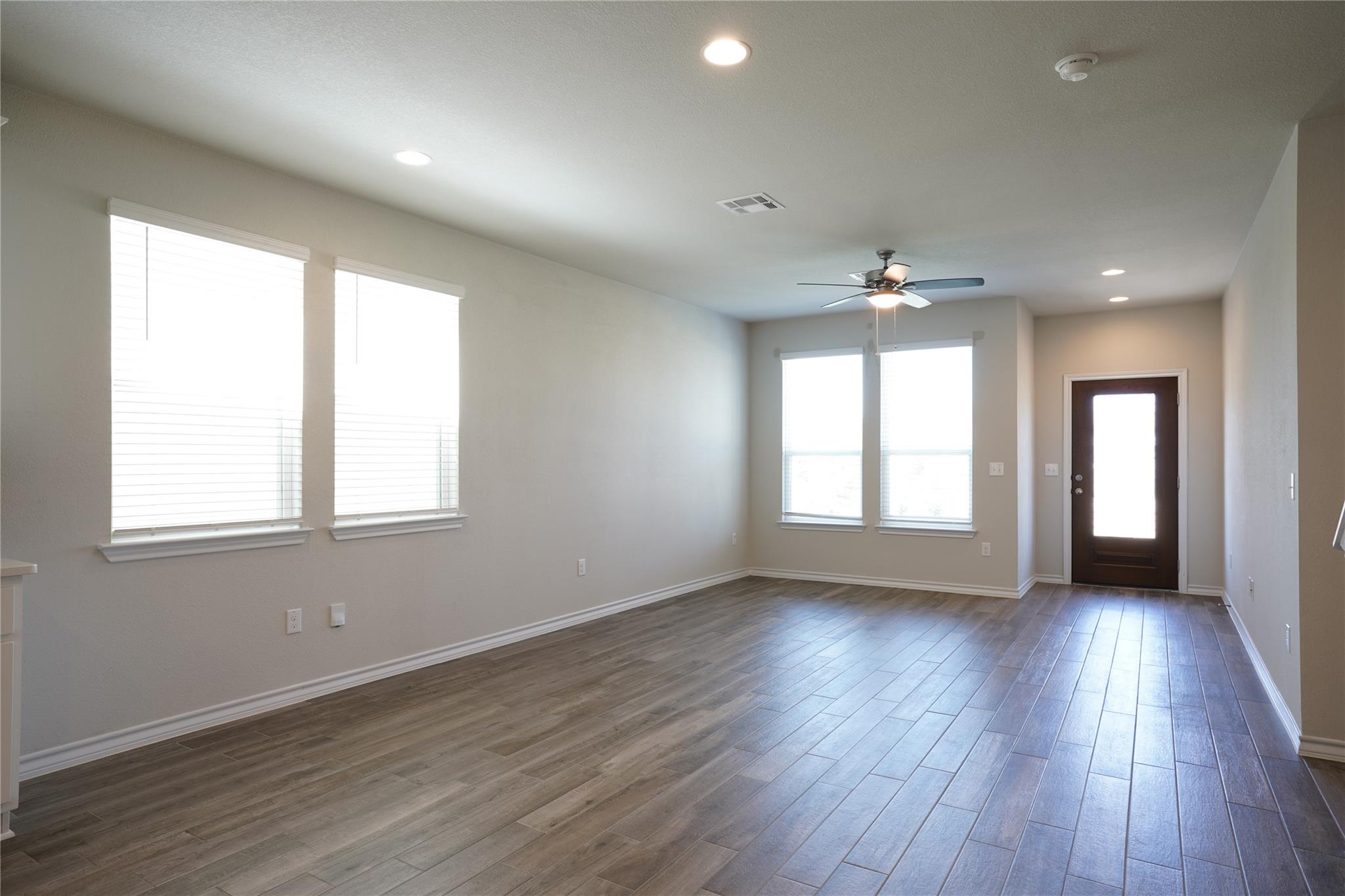4708 Star Jasmine Dr 99 Property Photo 7