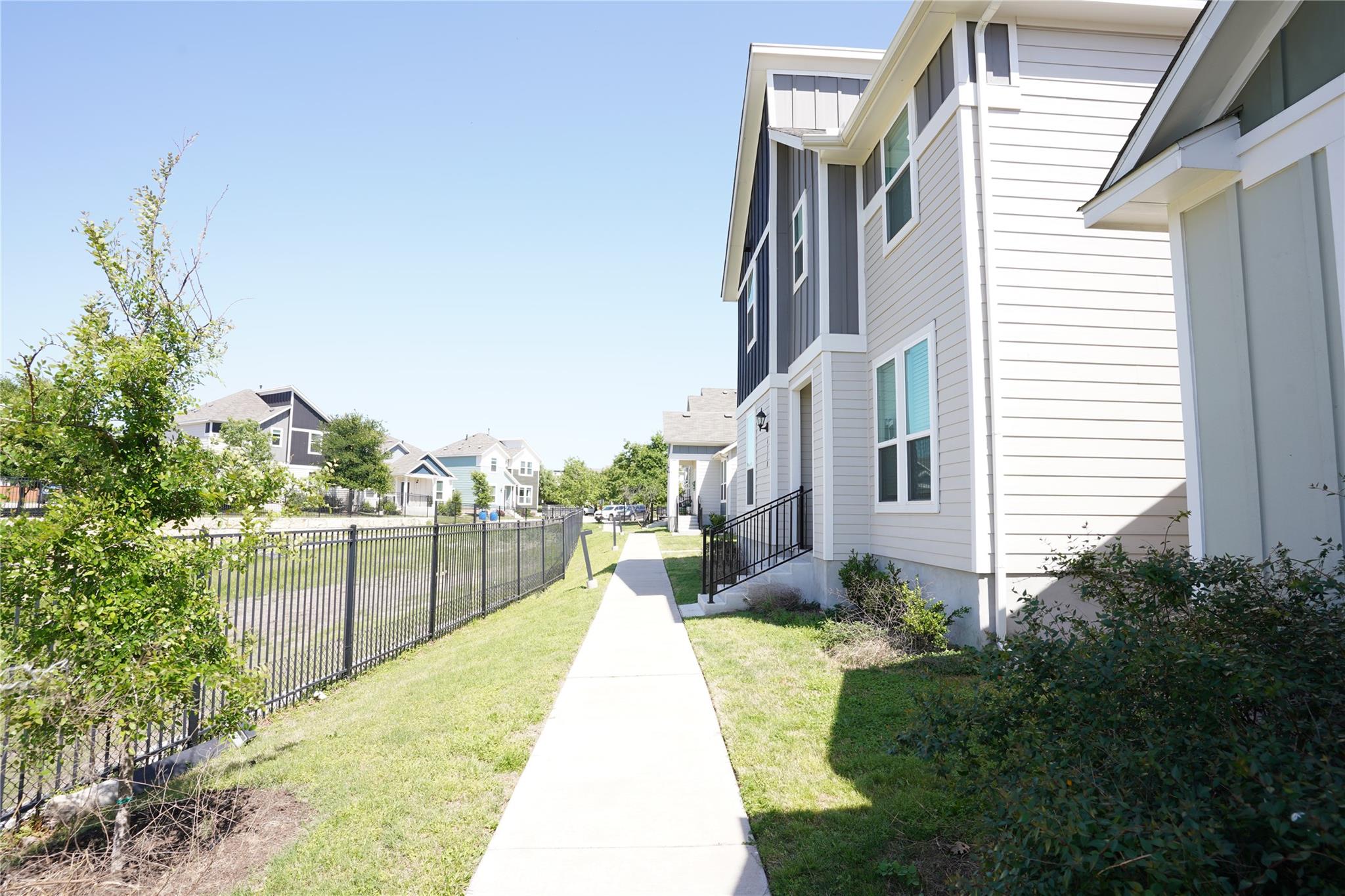 4708 Star Jasmine Dr 99 Property Photo 34