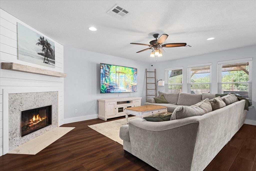 821 Bella Vista Cir Property Photo 7