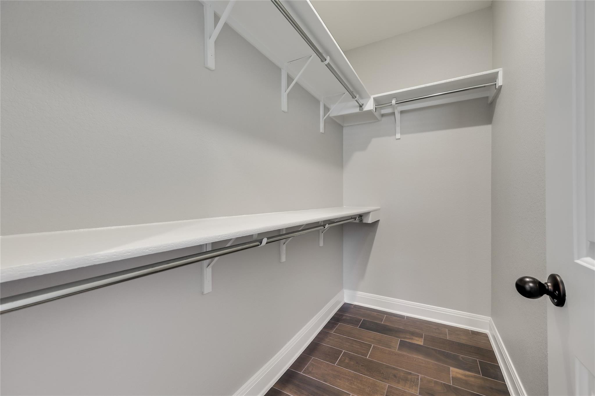 220 Rocroi Dr Property Photo 34