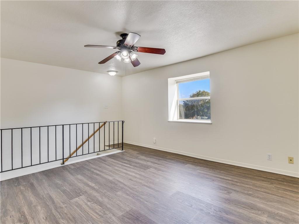 2804 Westhill Dr #104 Property Photo 4