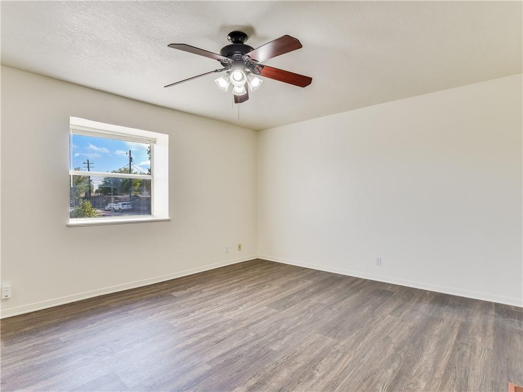 2804 Westhill Dr #104 Property Photo 5