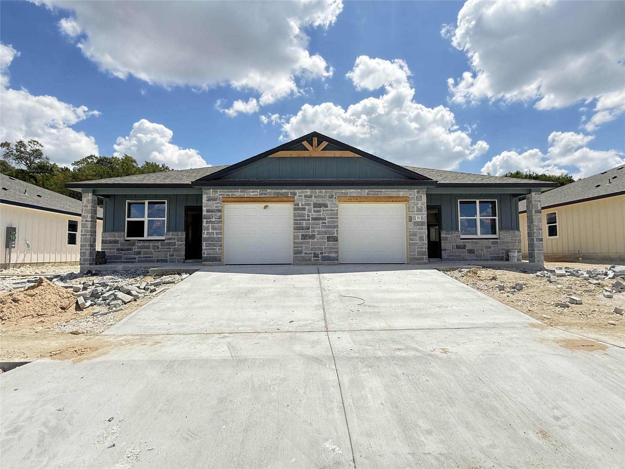 309 Rain Dance Trl Property Photo 1