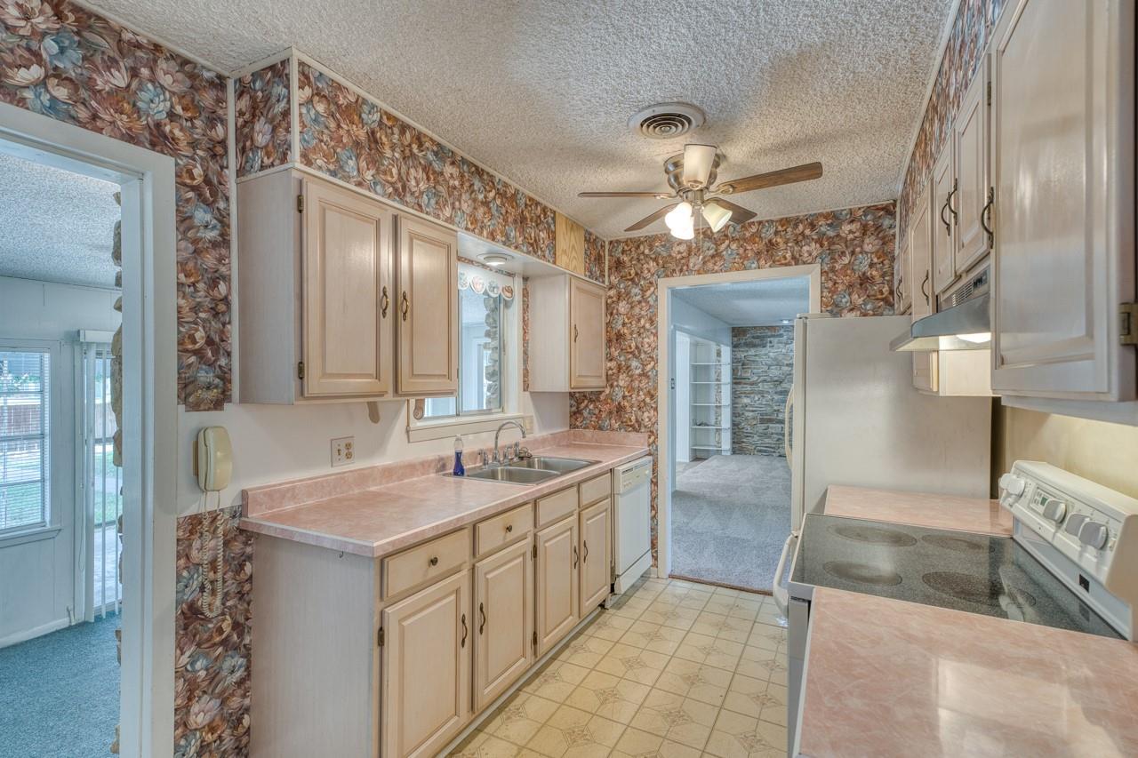 111 Dove Rd Property Photo 13