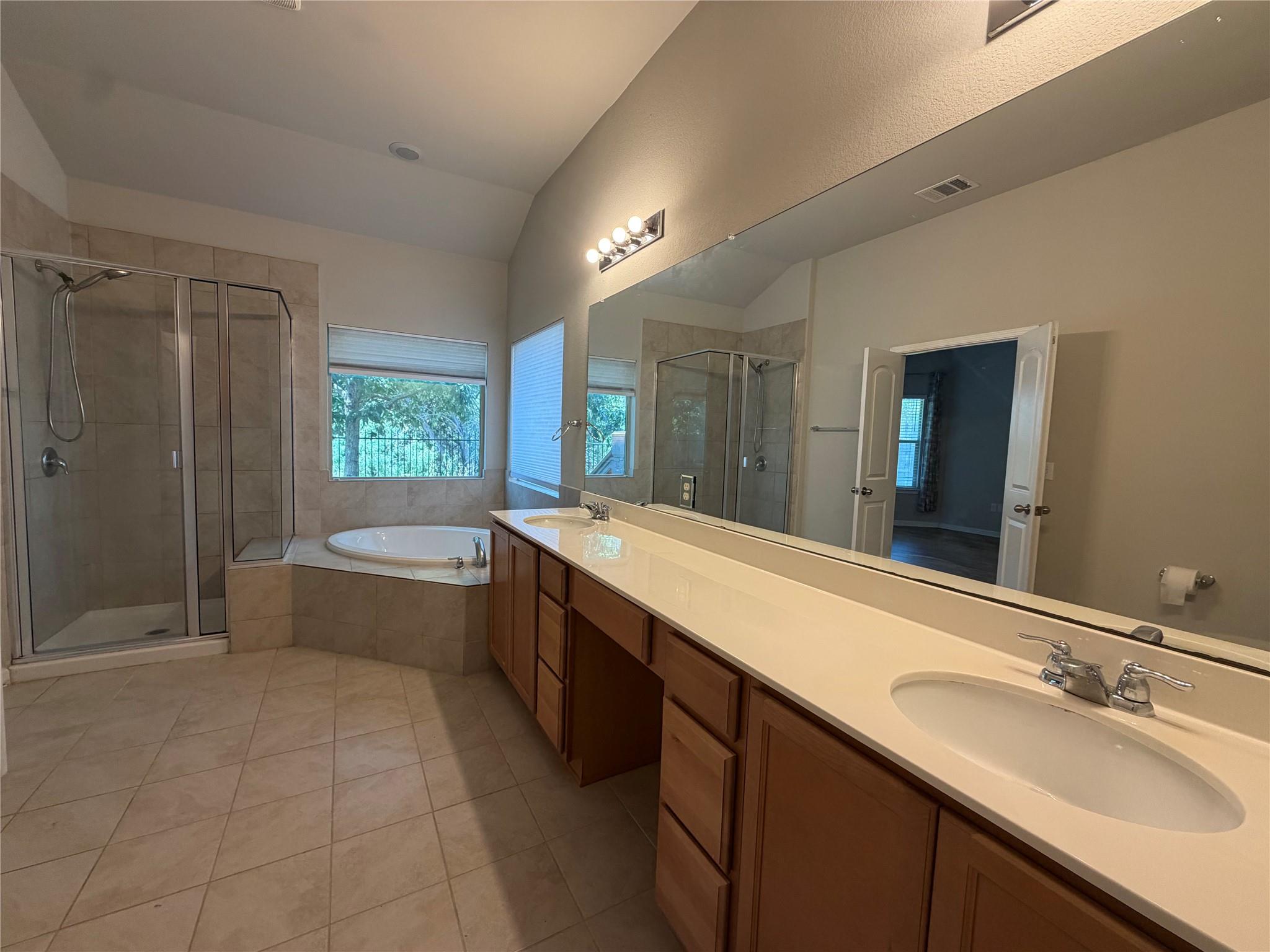 11106 Bruneau Trl Property Photo 15