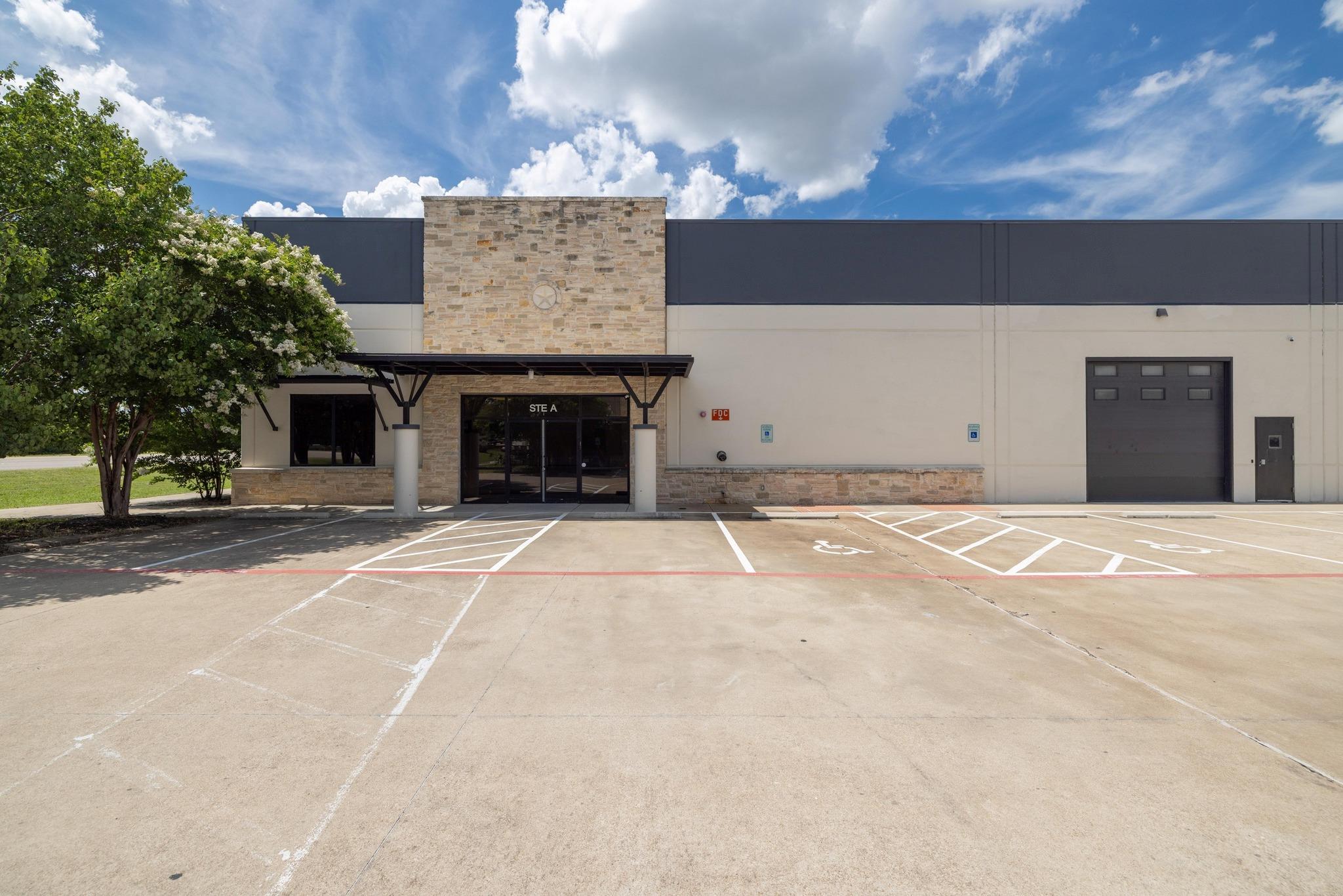 190 N Bagdad Rd
