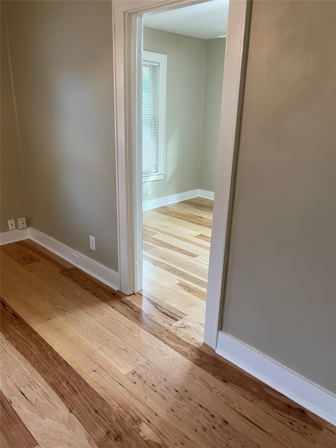 507 Texas Ave #b Property Photo 5