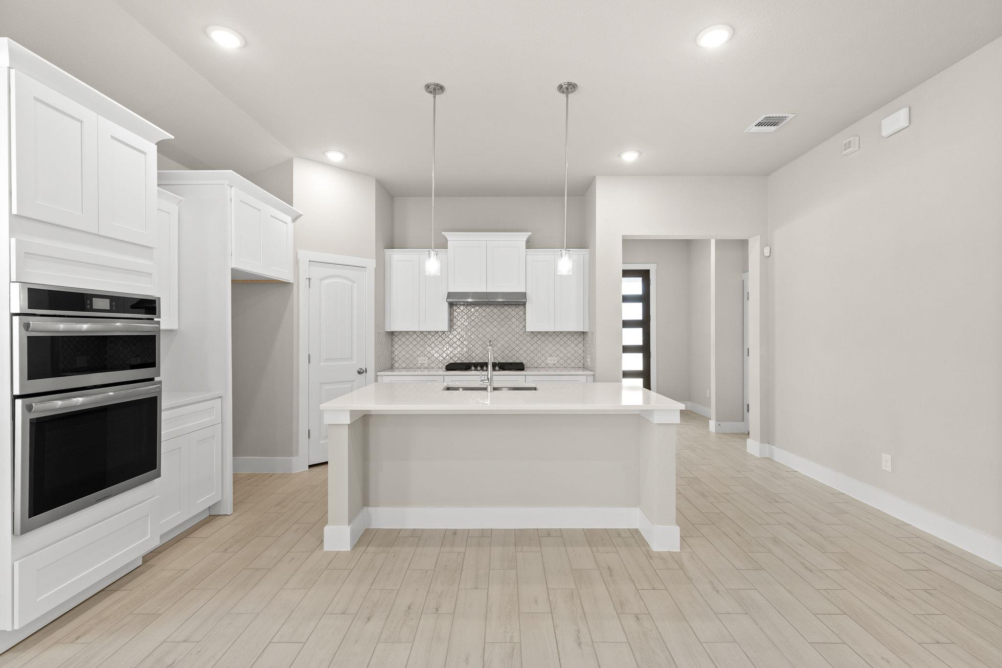 19128 Ariel Elena Way Property Photo 11