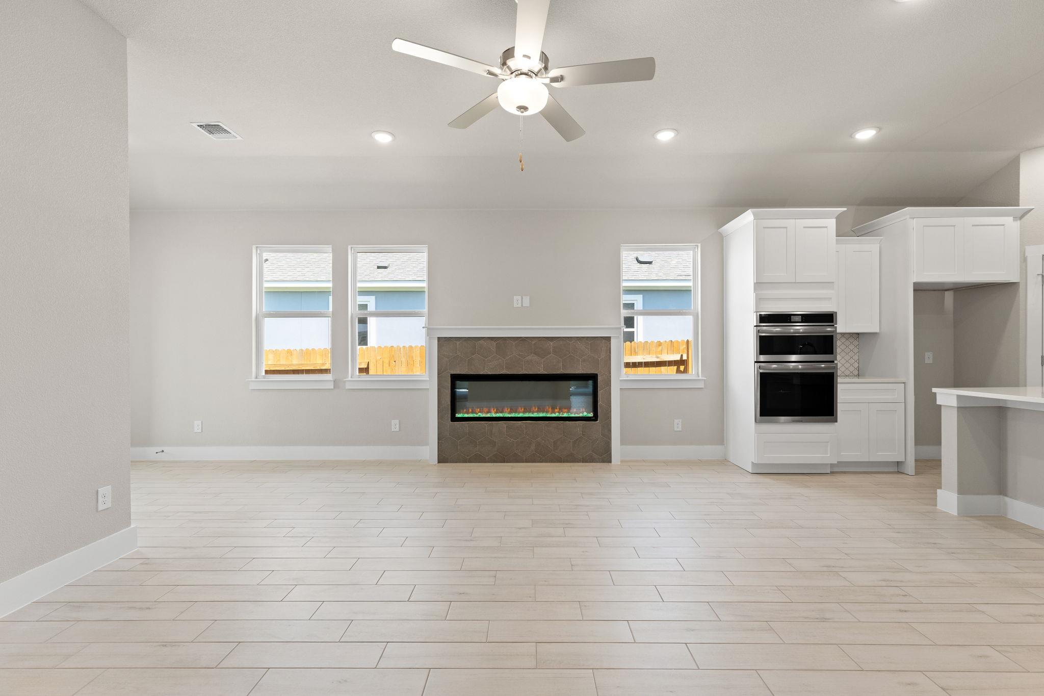 19128 Ariel Elena Way Property Photo 13
