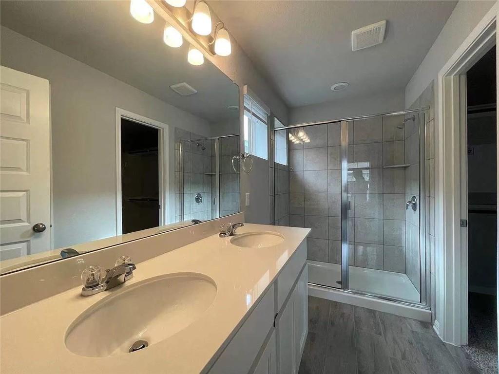 2205 Arendale Dr Property Photo 10