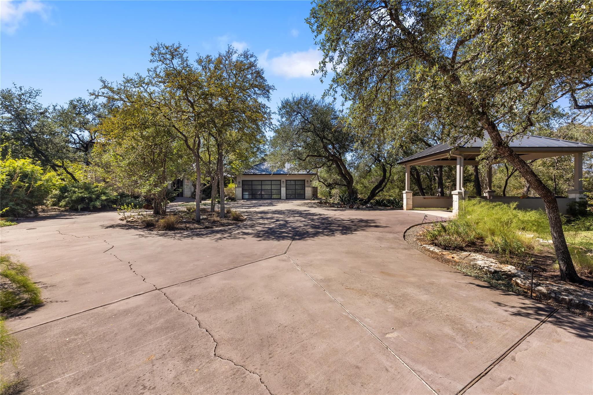 5615 Mccarty Ln Property Photo 33