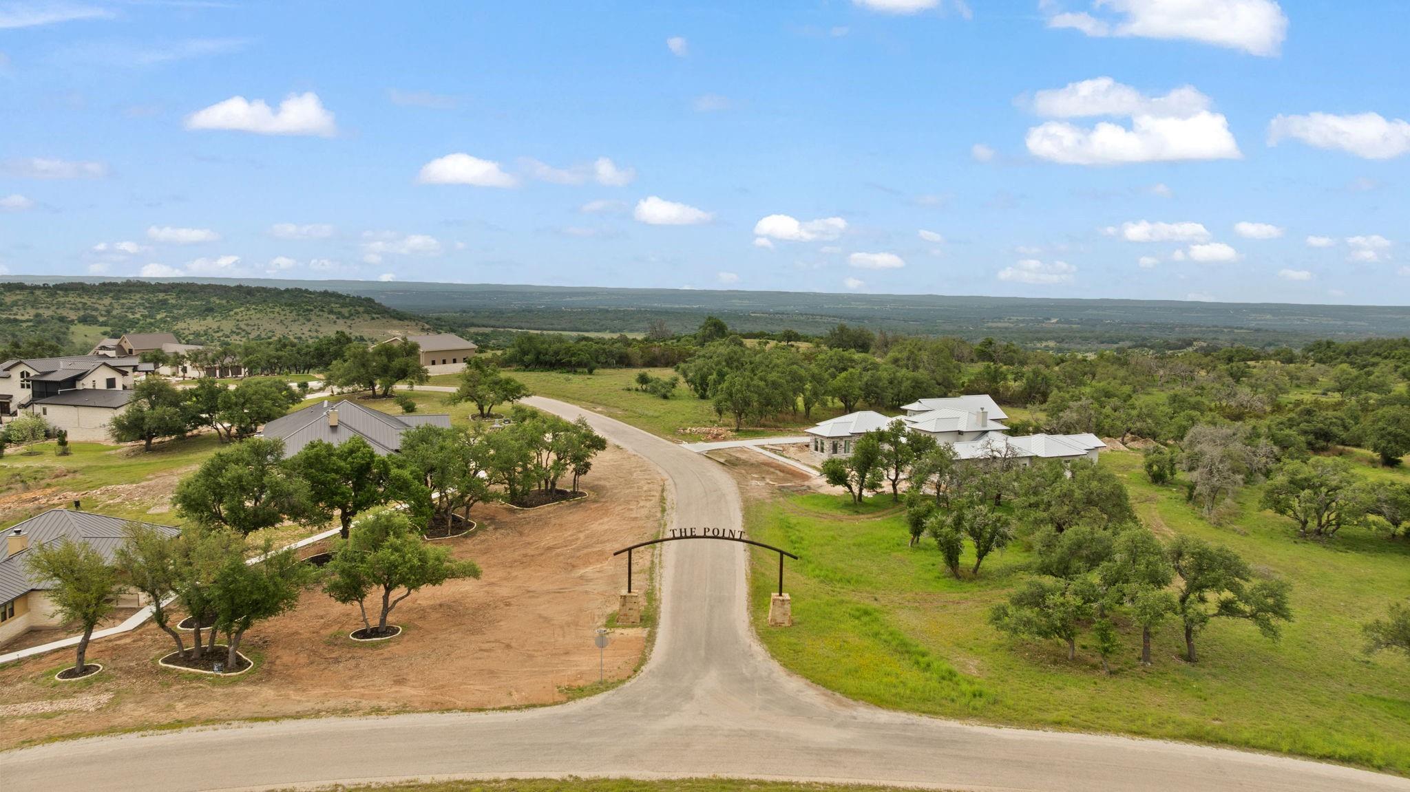 120 Trophy Oak Pt Property Photo 2