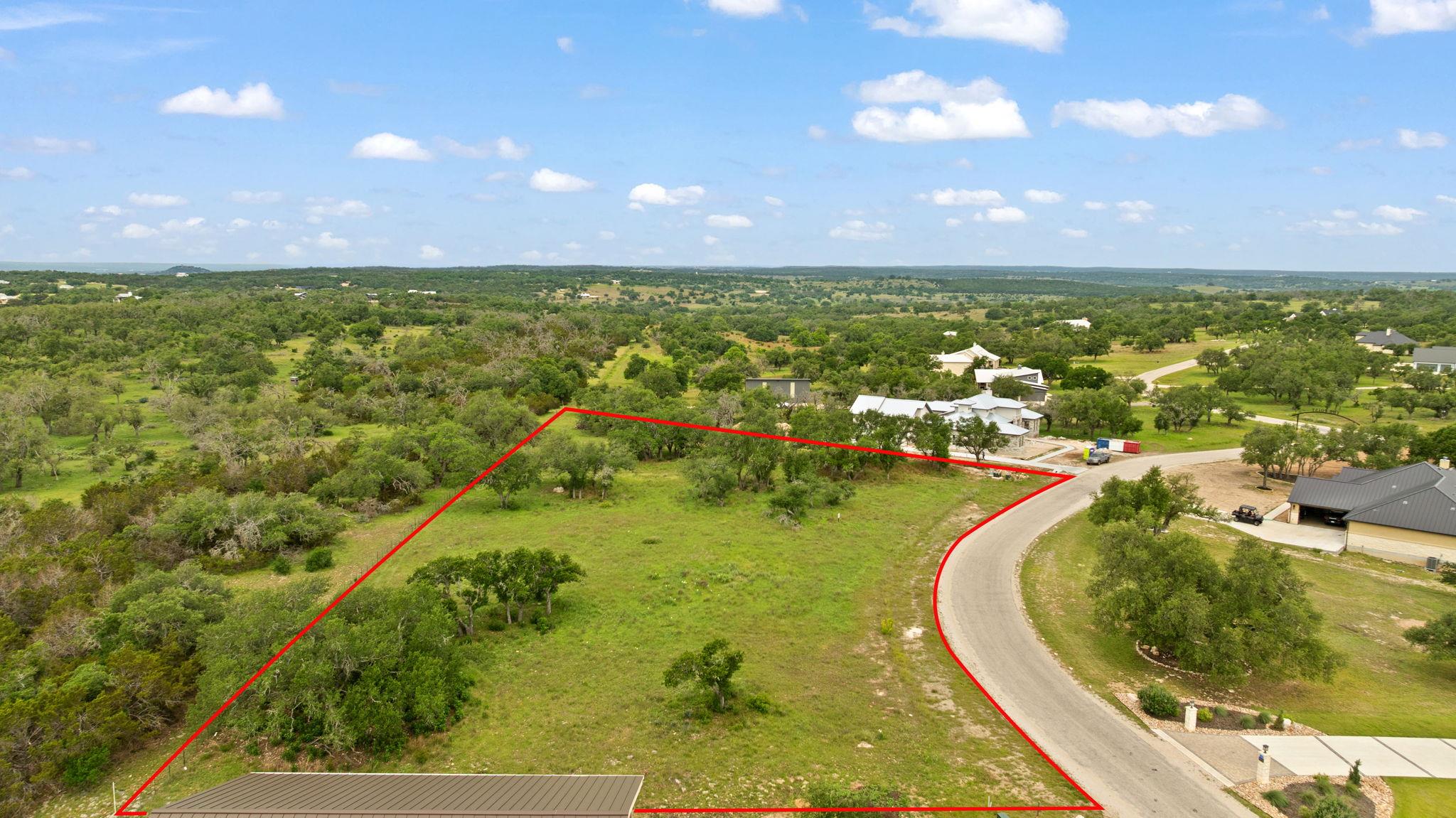 120 Trophy Oak Pt Property Photo 11