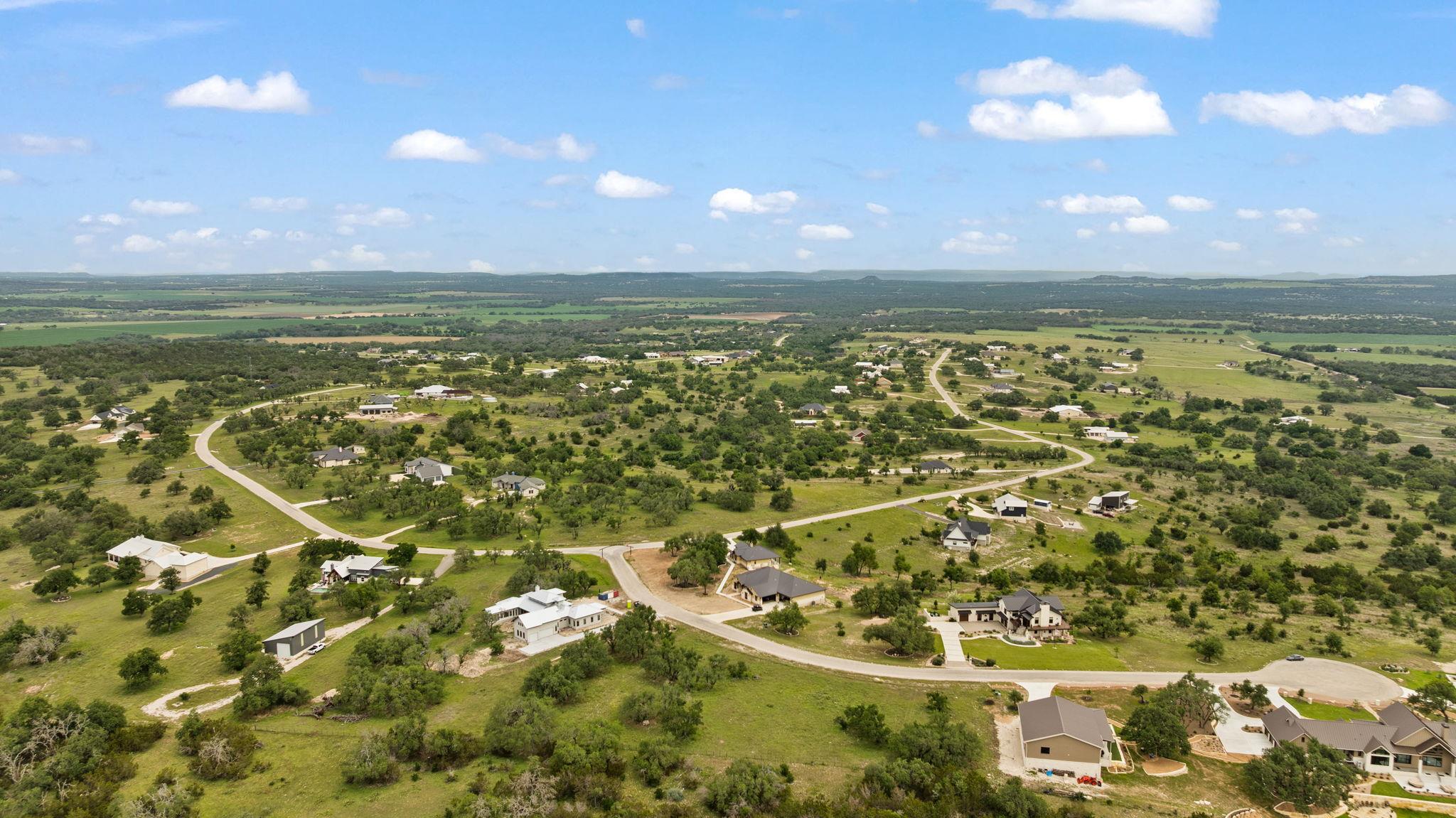 120 Trophy Oak Pt Property Photo 13