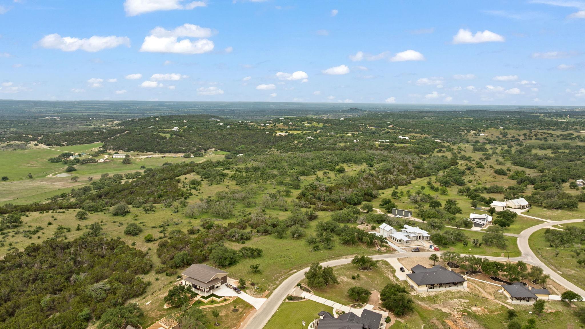 120 Trophy Oak Pt Property Photo 16