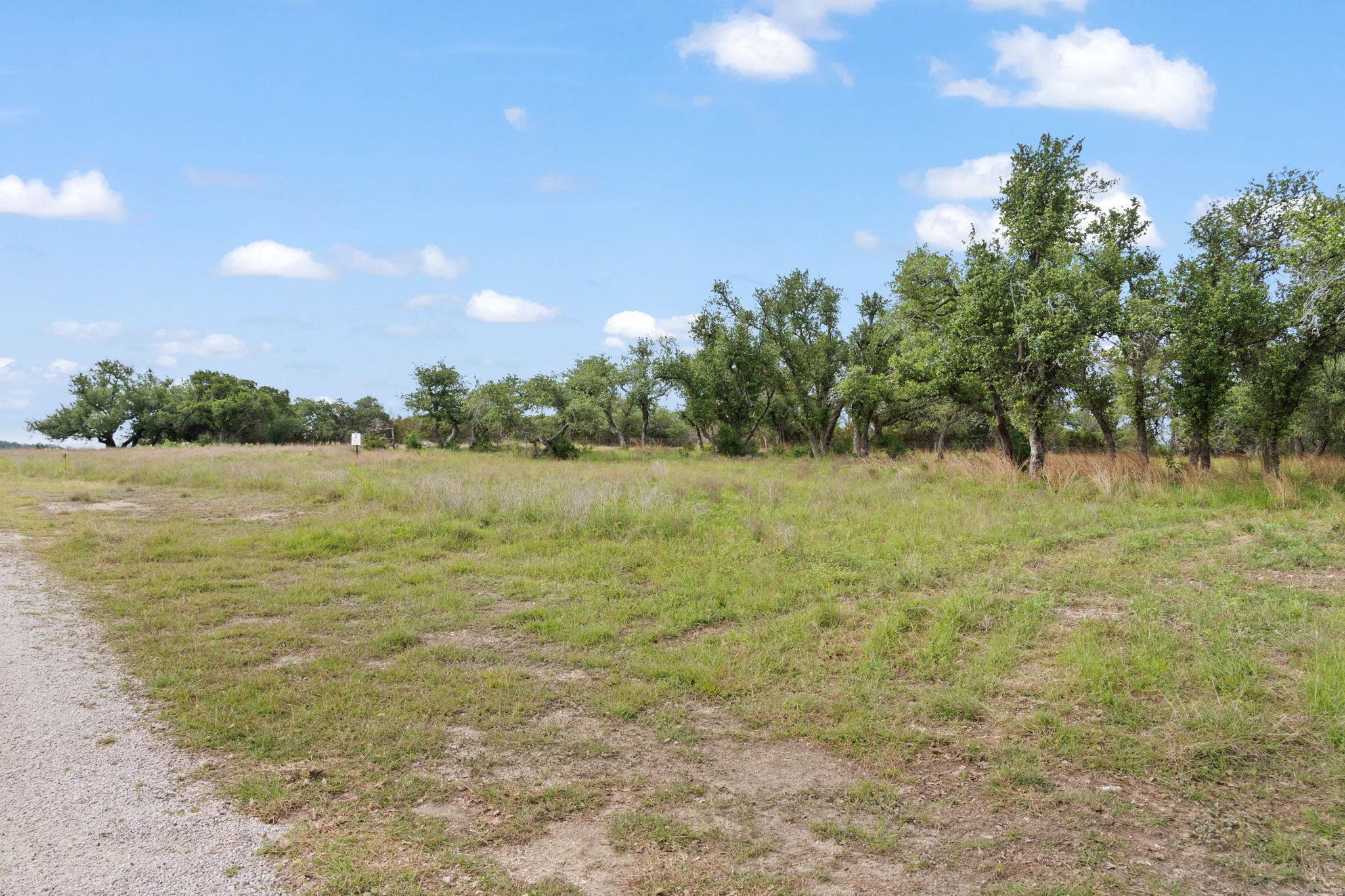 120 Trophy Oak Pt Property Photo 26