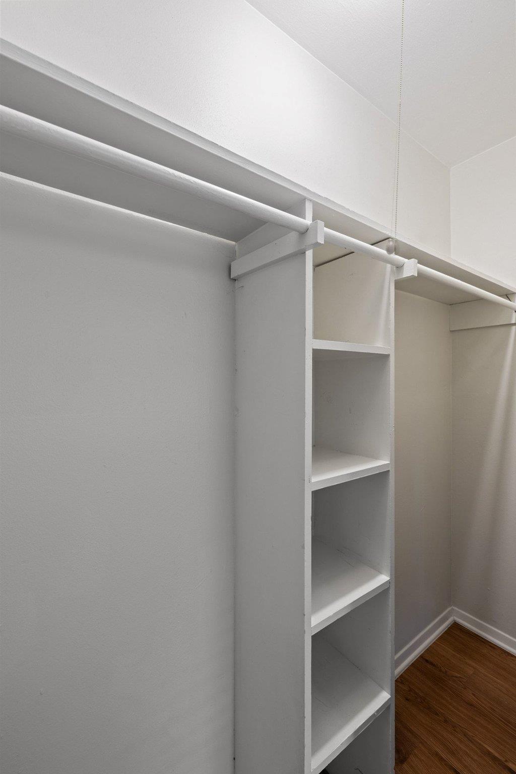 1210 Windsor Rd #209 Property Photo 15