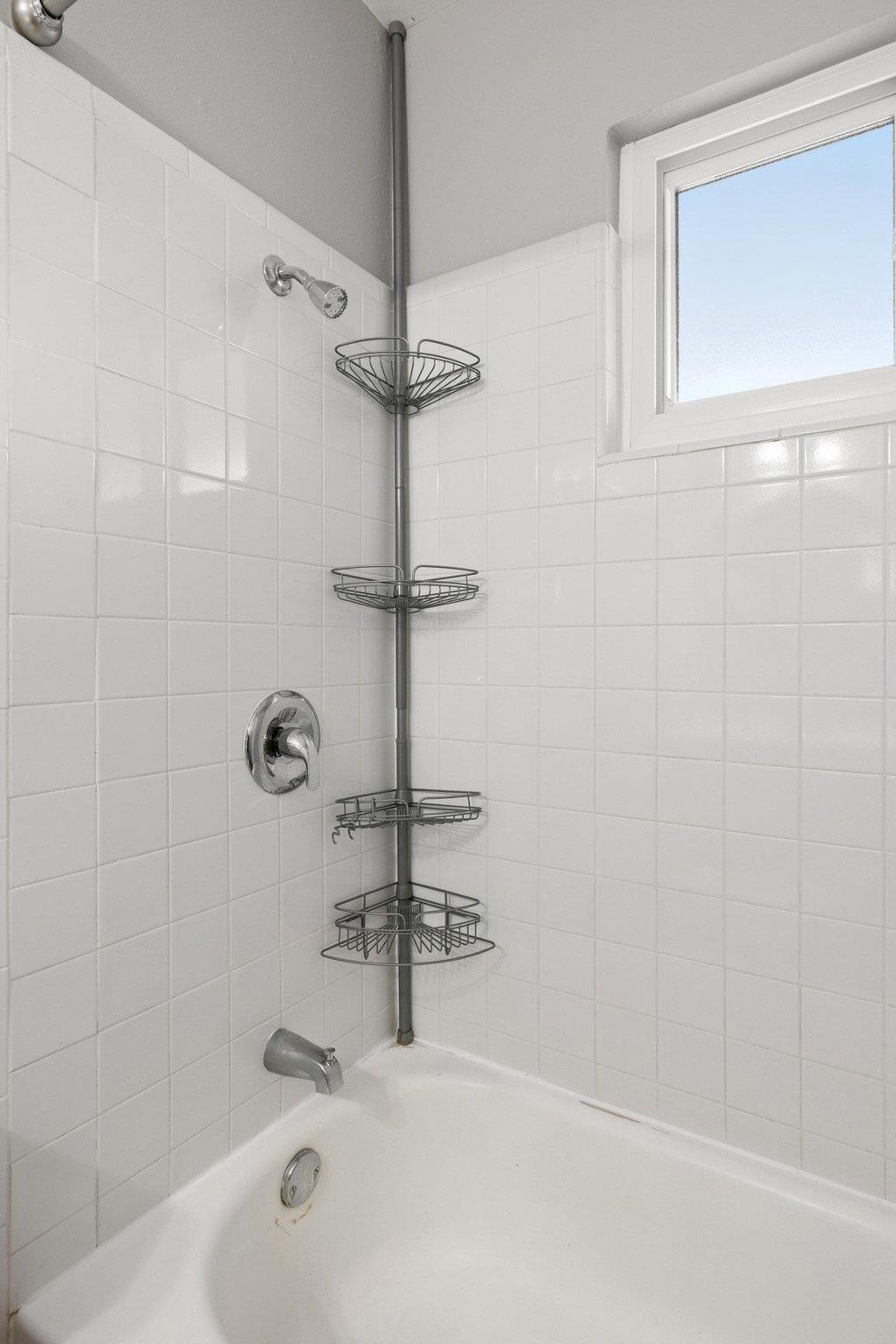 1210 Windsor Rd #209 Property Photo 17