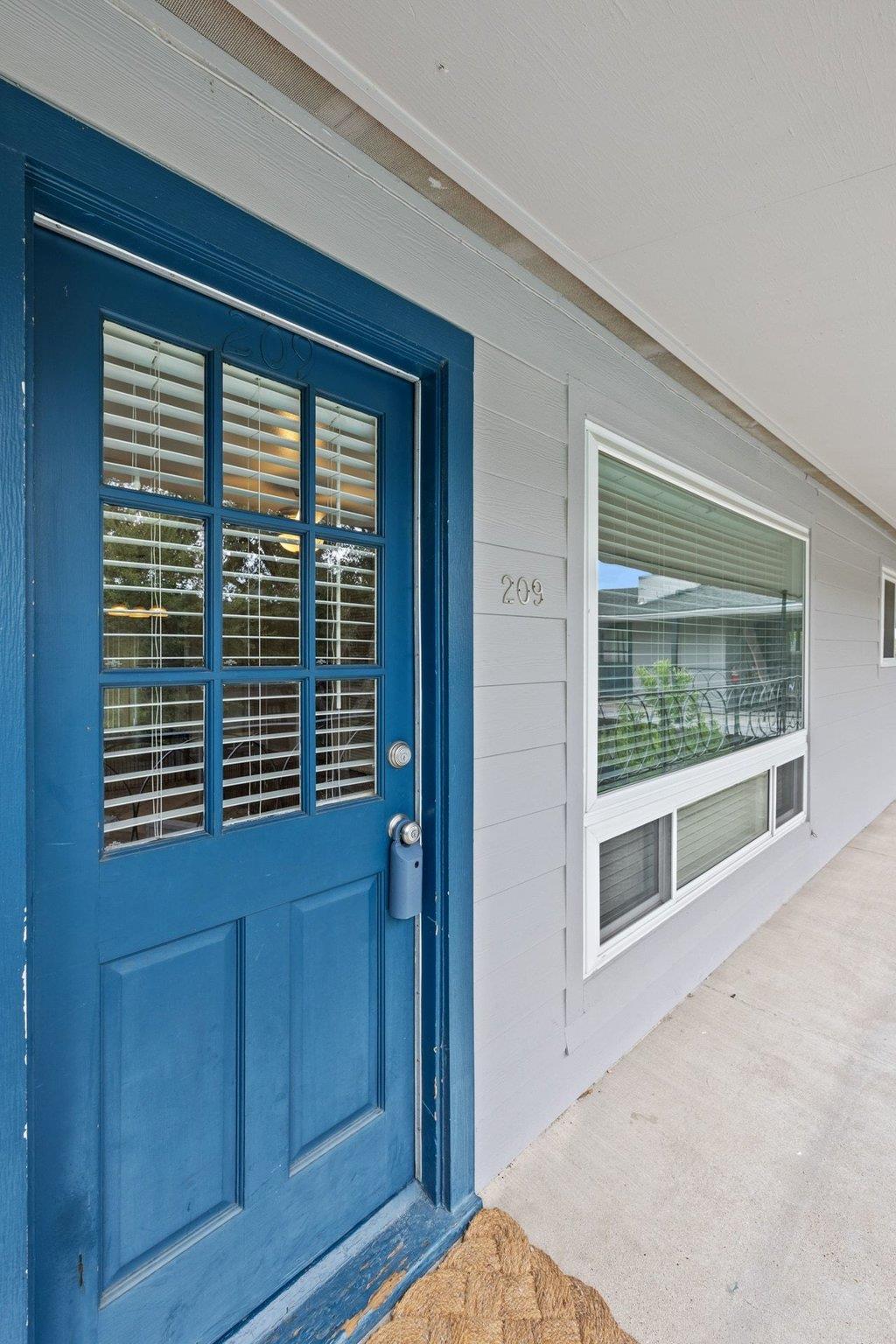 1210 Windsor Rd #209 Property Photo 34