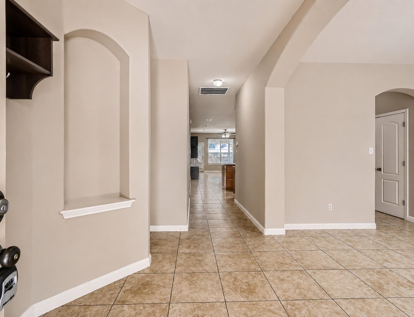 210 Arrowhead Trl Property Photo 5