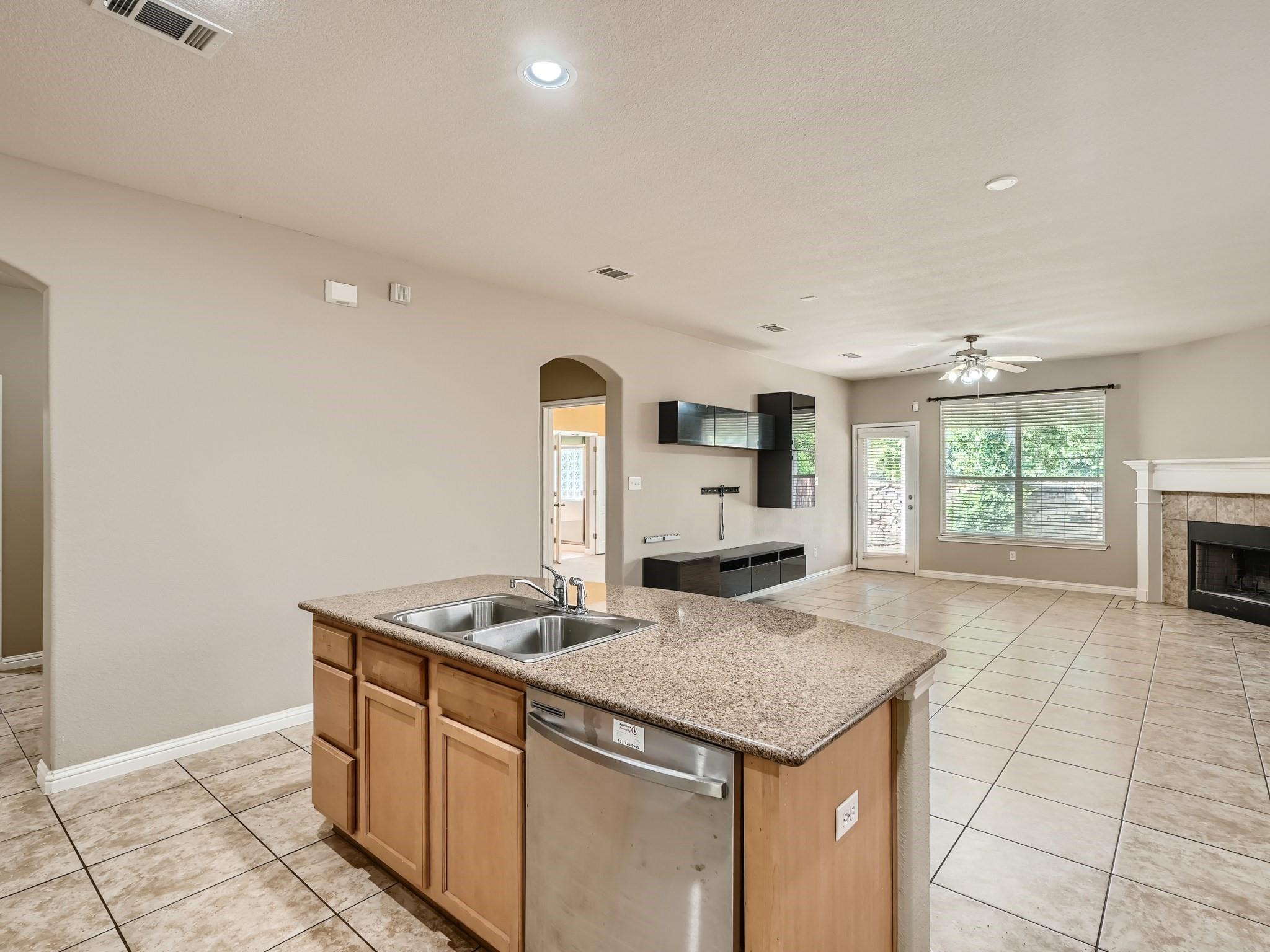 210 Arrowhead Trl Property Photo 13