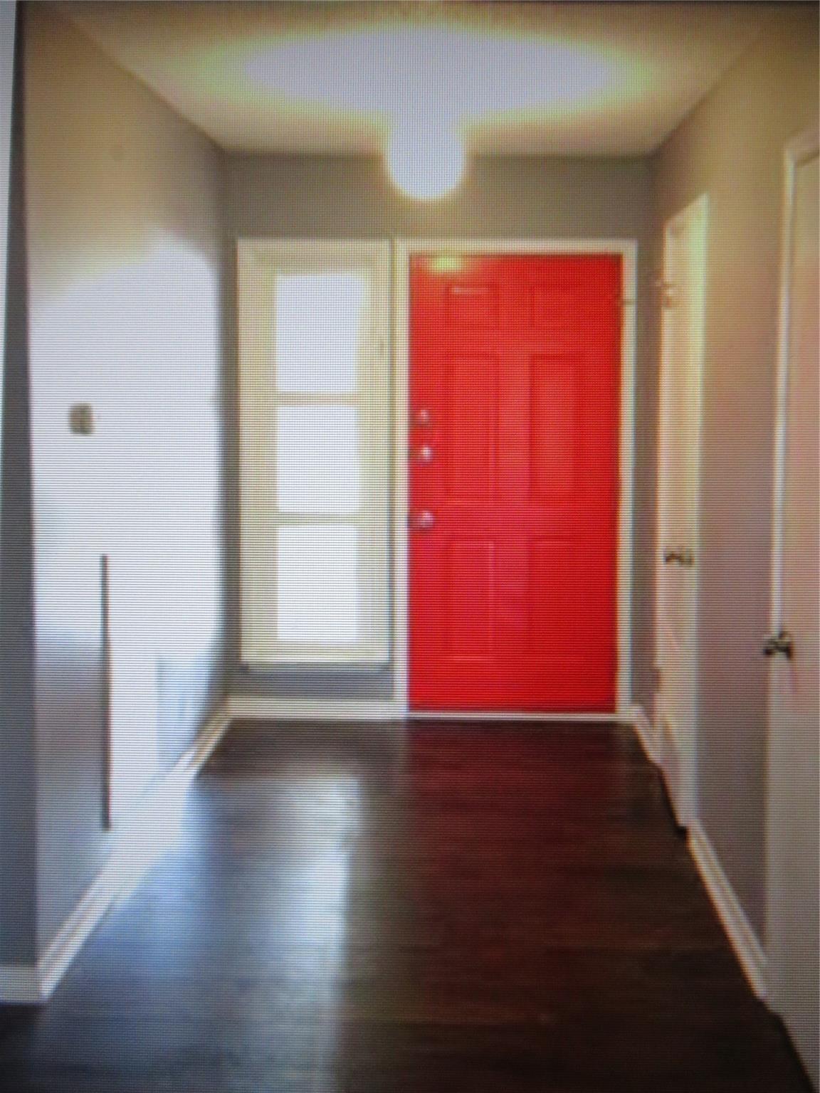 404 San Gabriel Blvd Property Photo 4